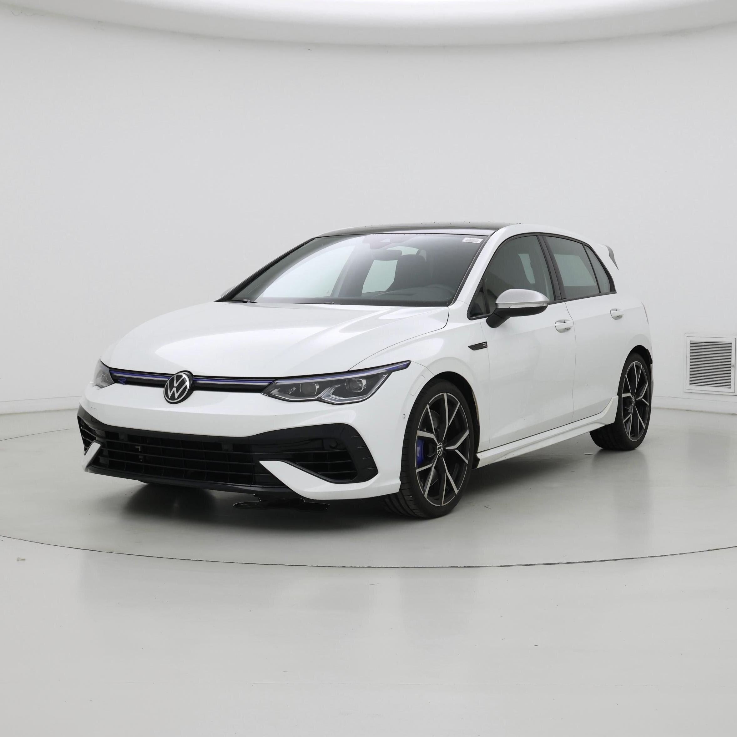 Thumbnail: 2022 Volkswagen Golf - 4