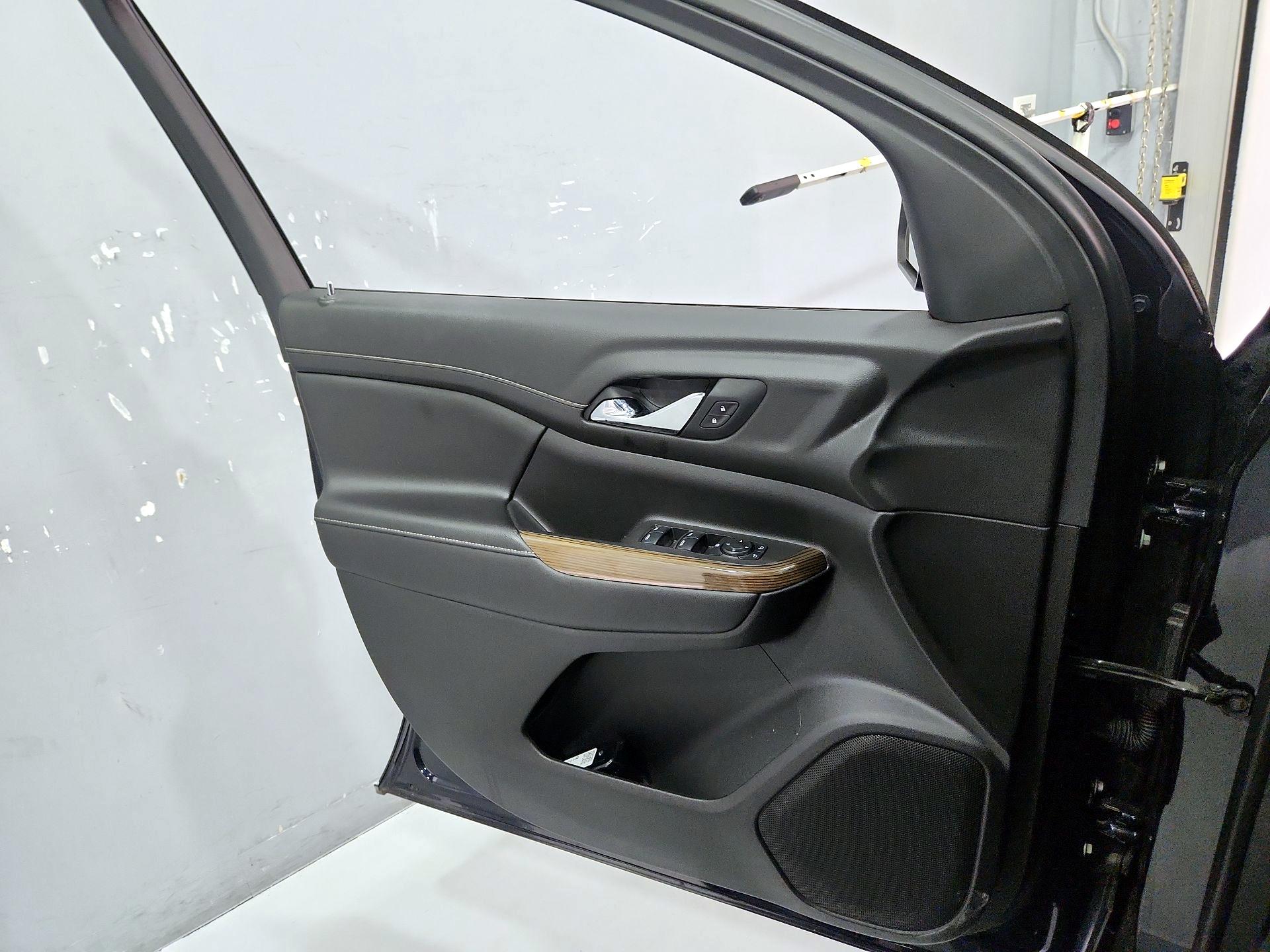 Thumbnail: 2021 GMC Acadia - 12