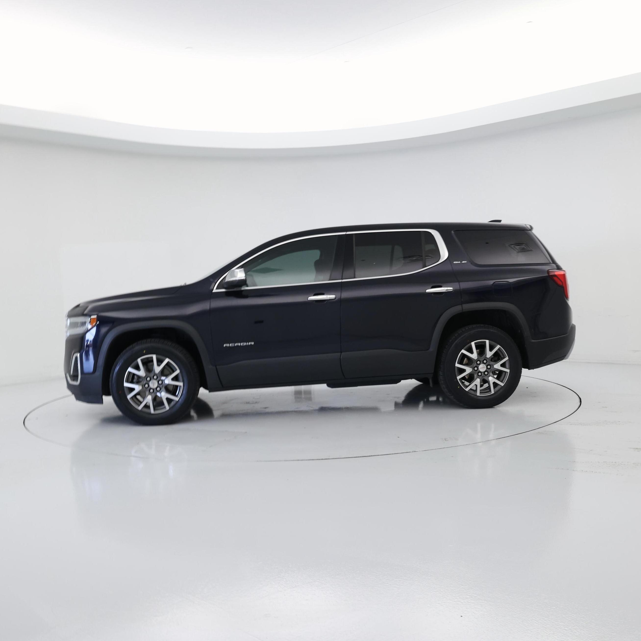 Thumbnail: 2021 GMC Acadia - 3