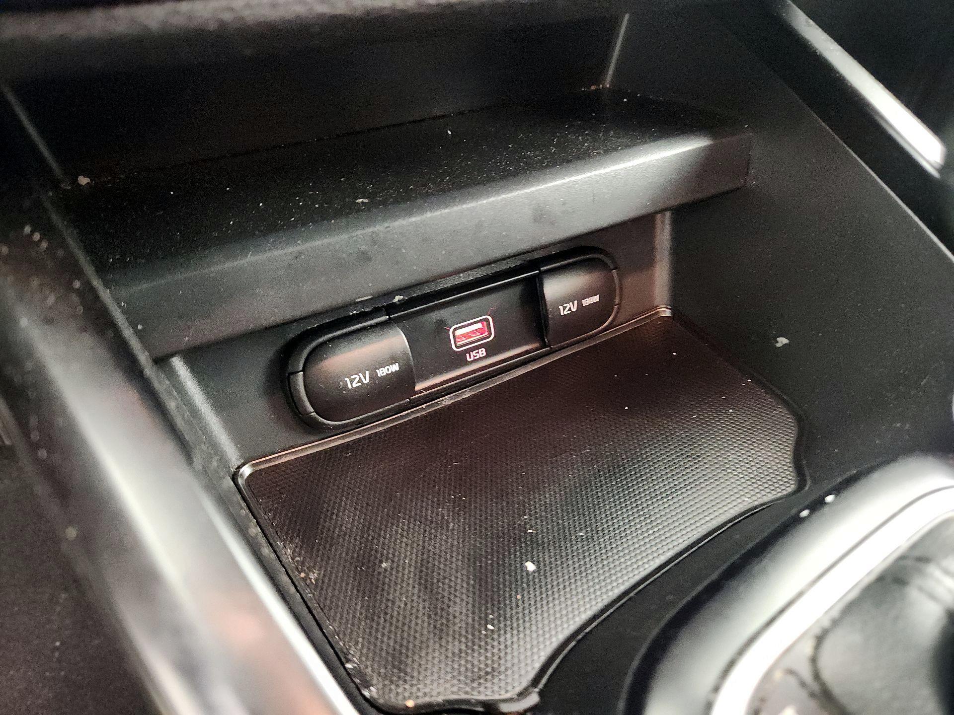 Thumbnail: 2021 Kia Soul - 18