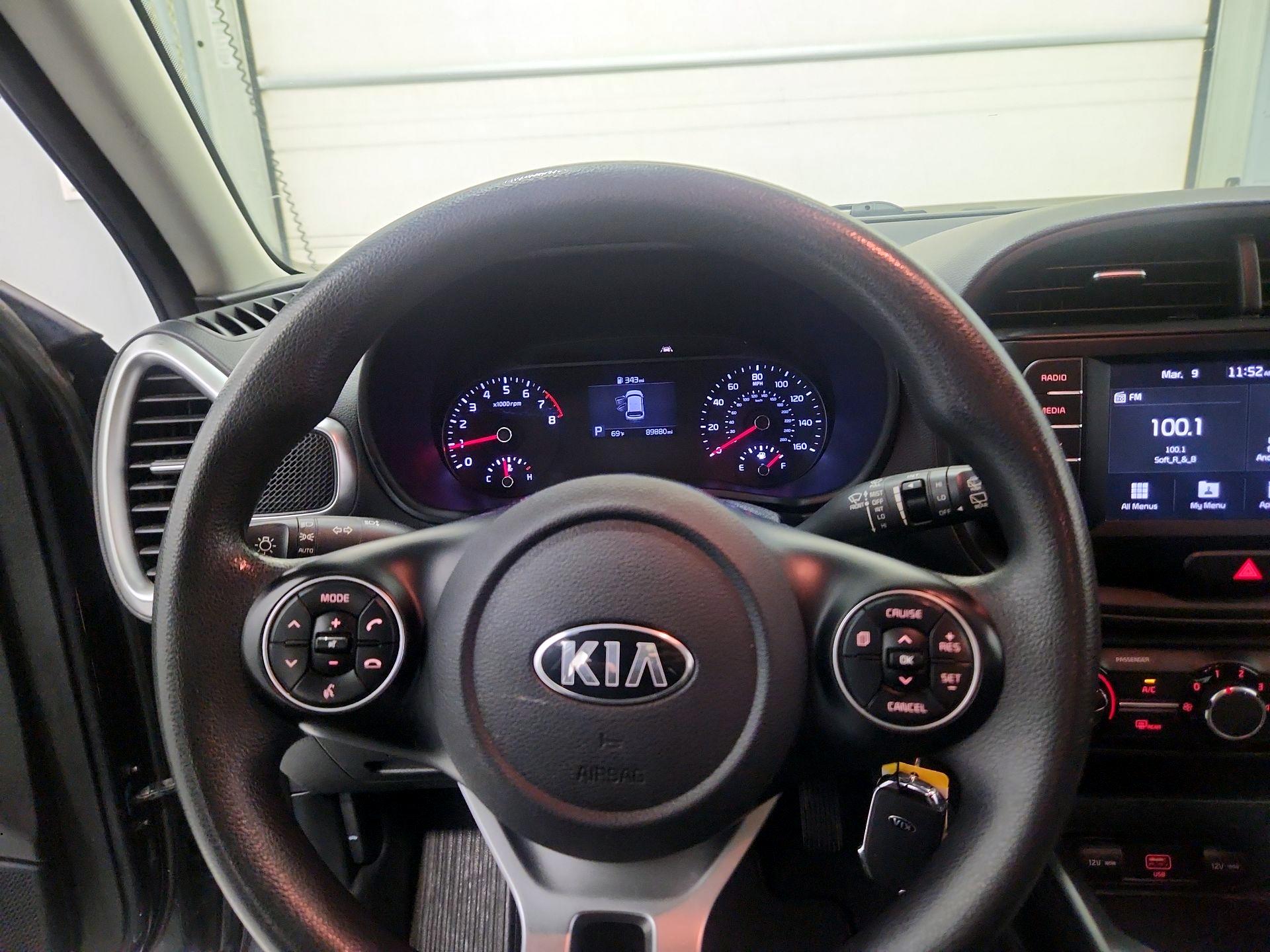 Thumbnail: 2020 Kia Soul - 10