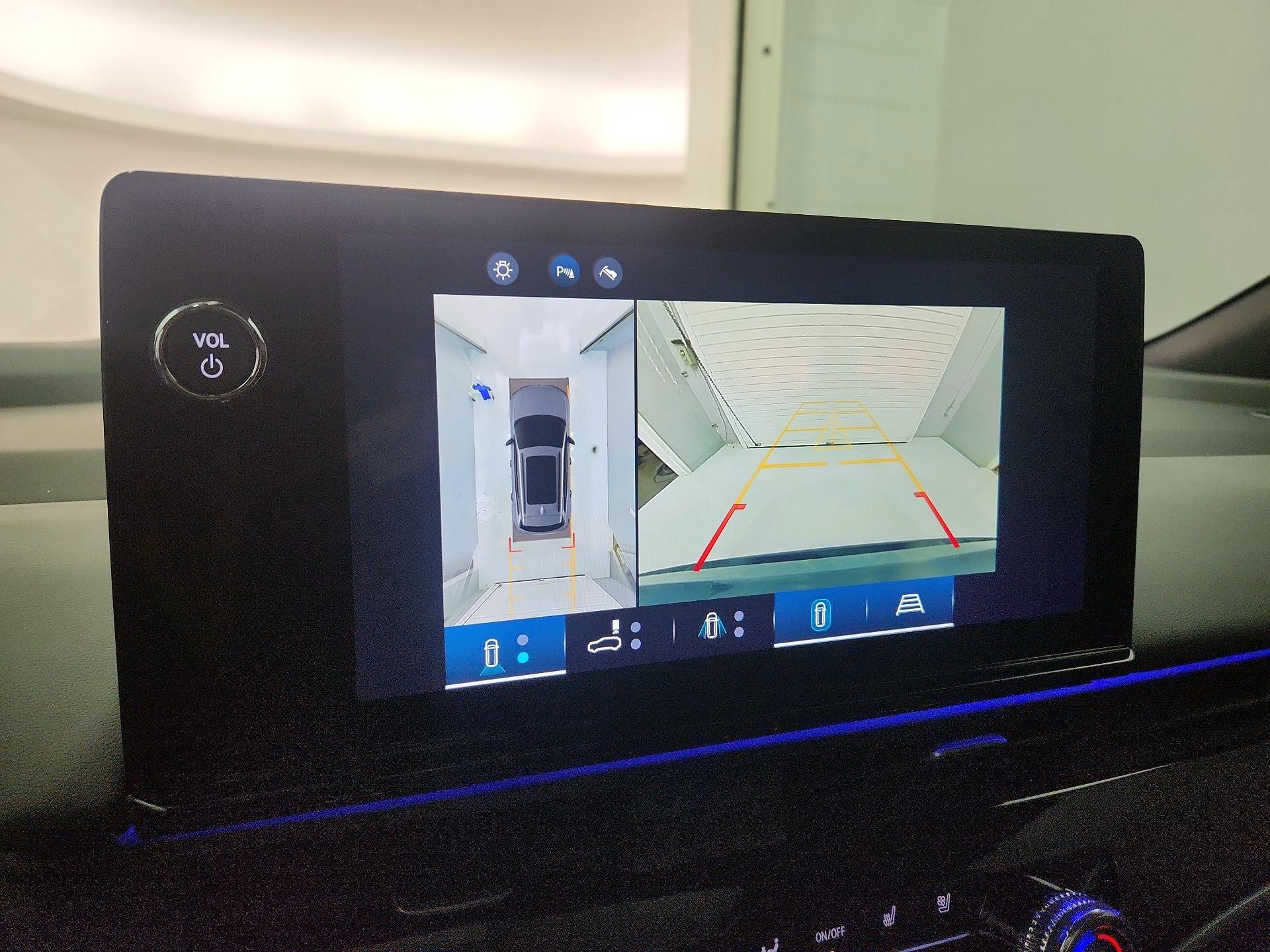 Thumbnail: 2024 Honda Prologue - 15