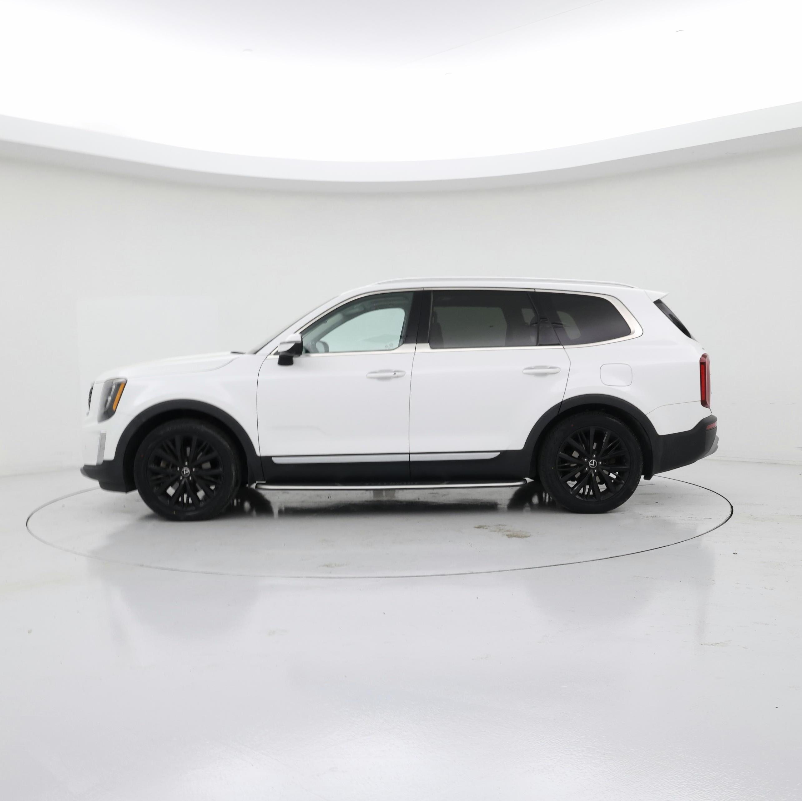 Thumbnail: 2021 Kia Telluride - 3