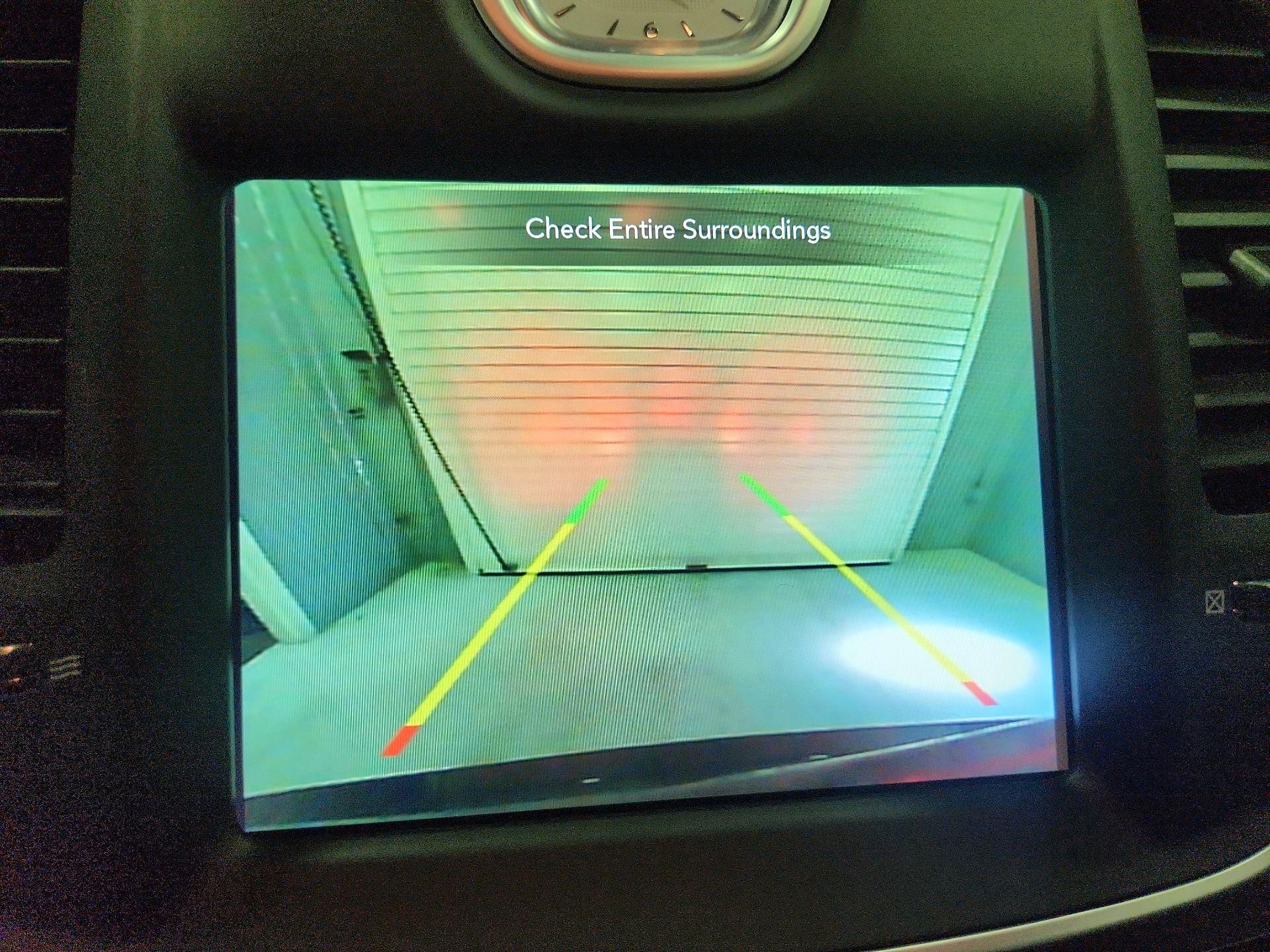 Thumbnail: 2022 Chrysler 300 - 15