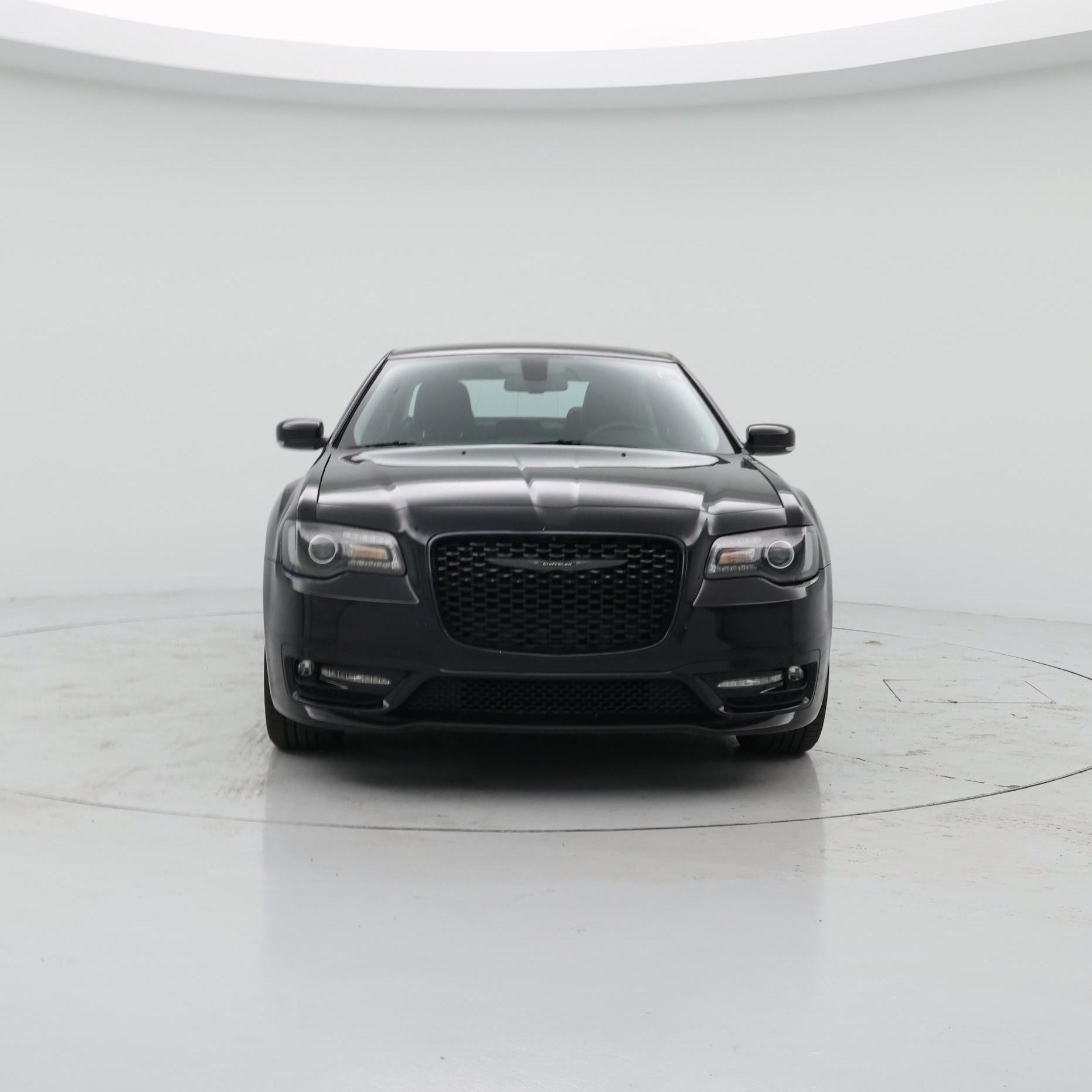 Thumbnail: 2022 Chrysler 300 - 5