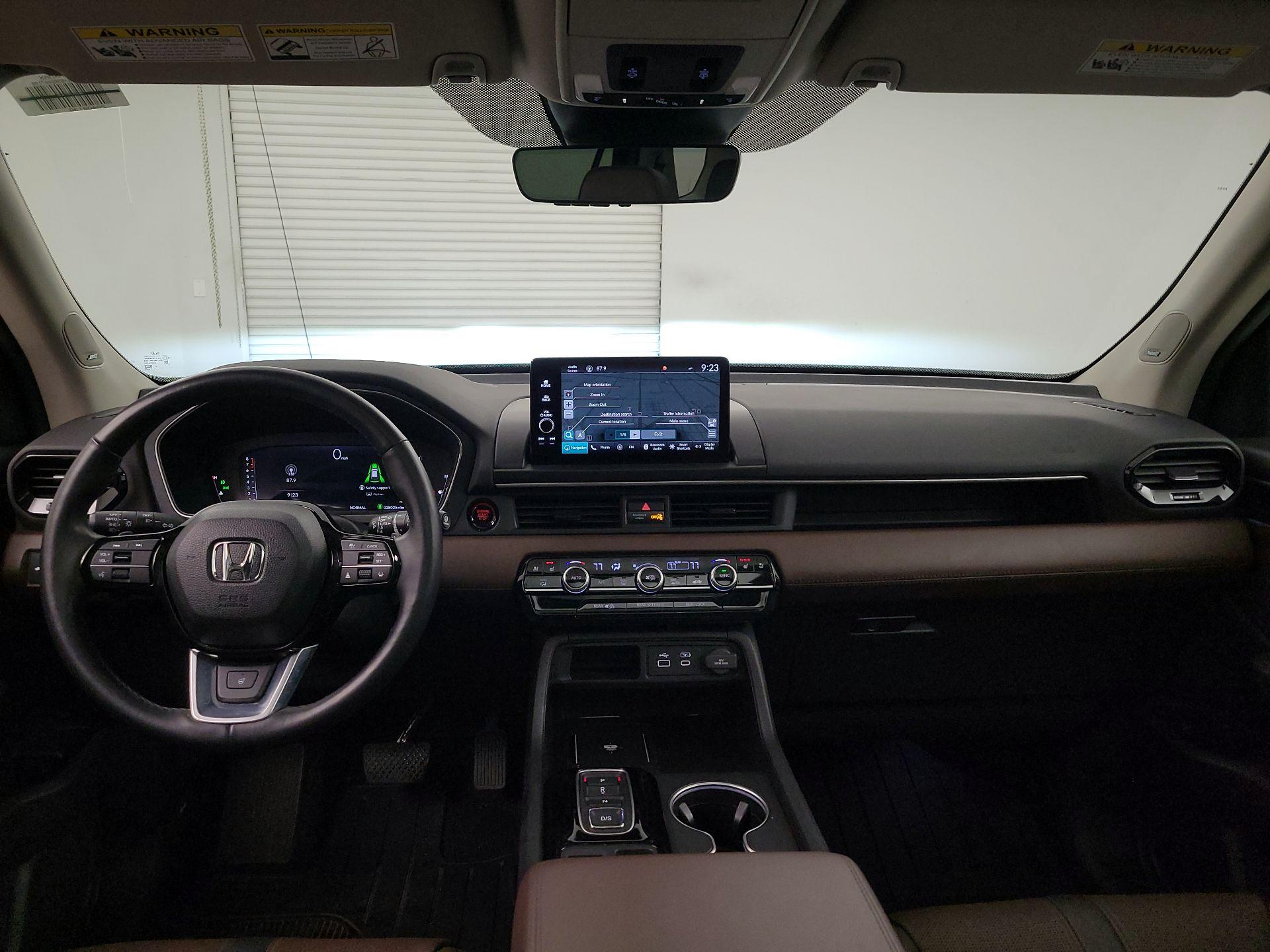 Thumbnail: 2024 Honda Pilot - 9