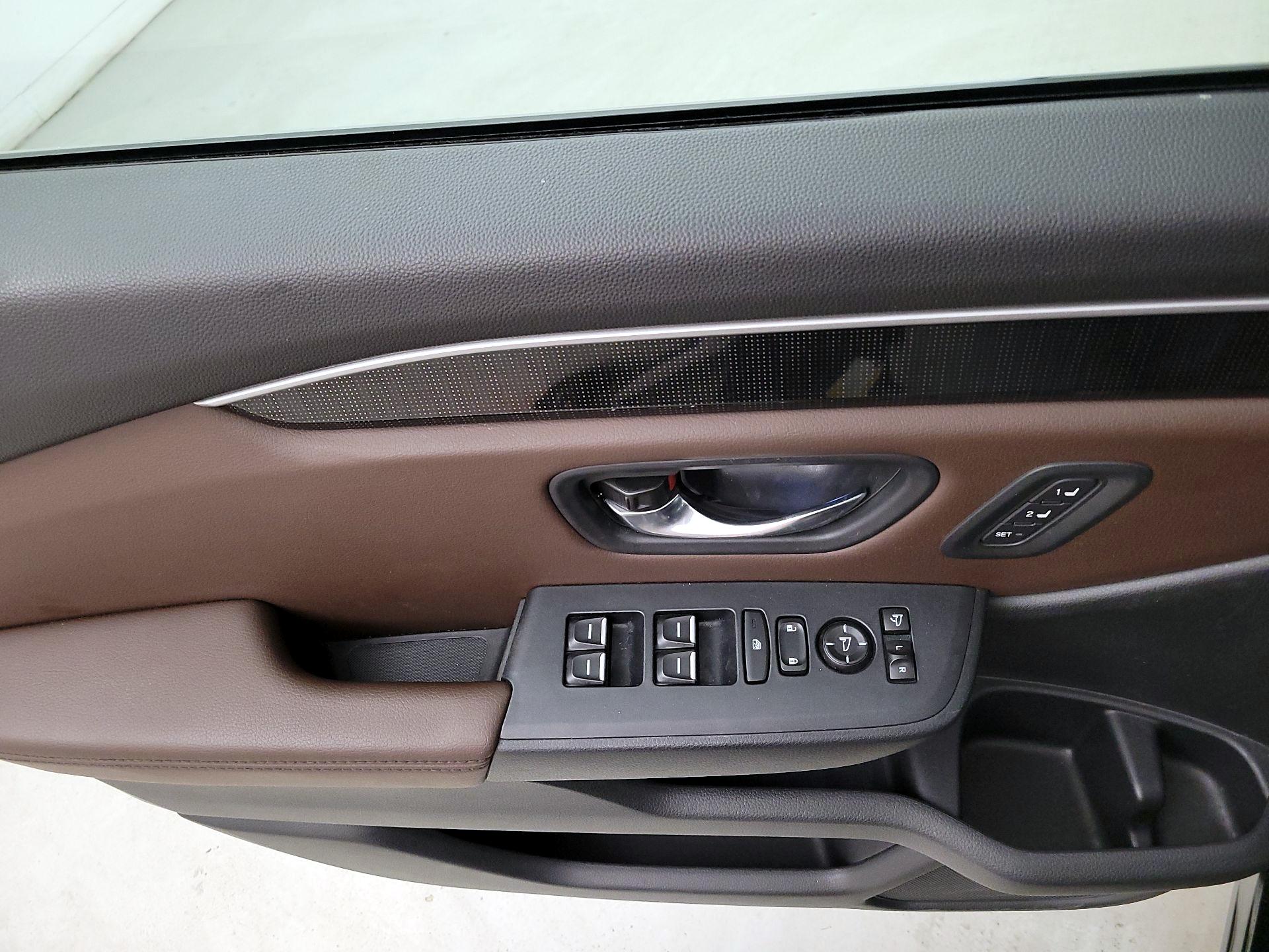 Thumbnail: 2024 Honda Pilot - 12