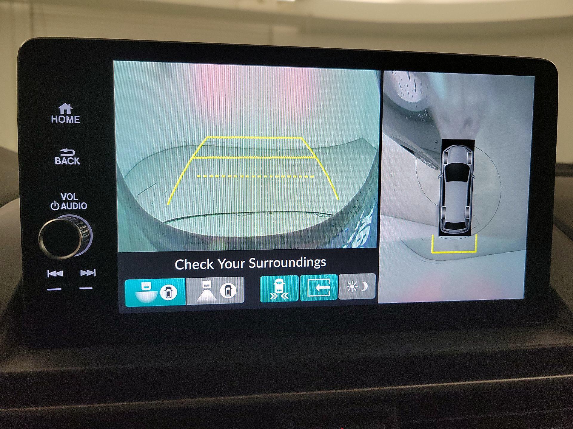 Thumbnail: 2024 Honda Pilot - 15