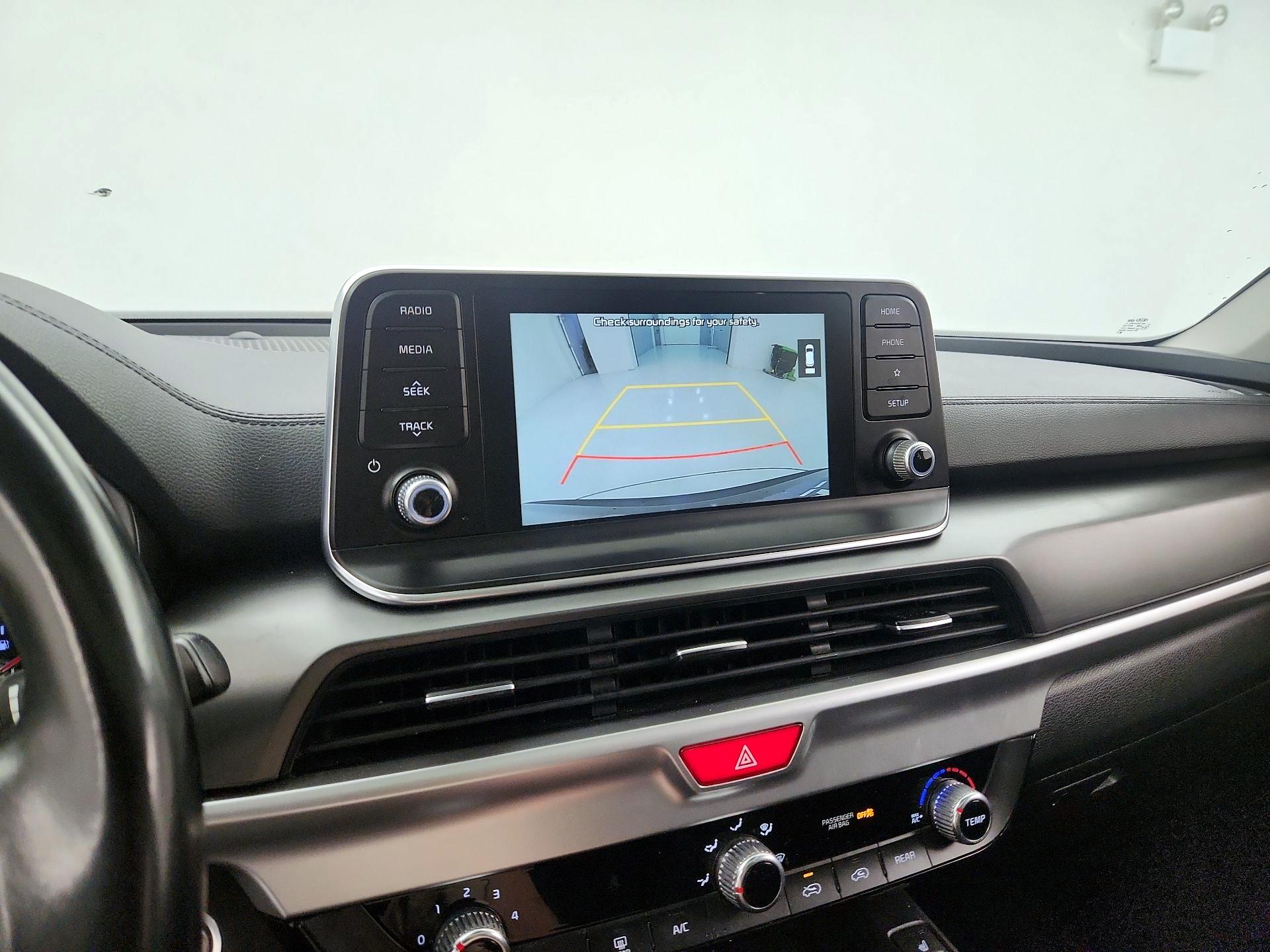 Thumbnail: 2020 Kia Telluride - 14