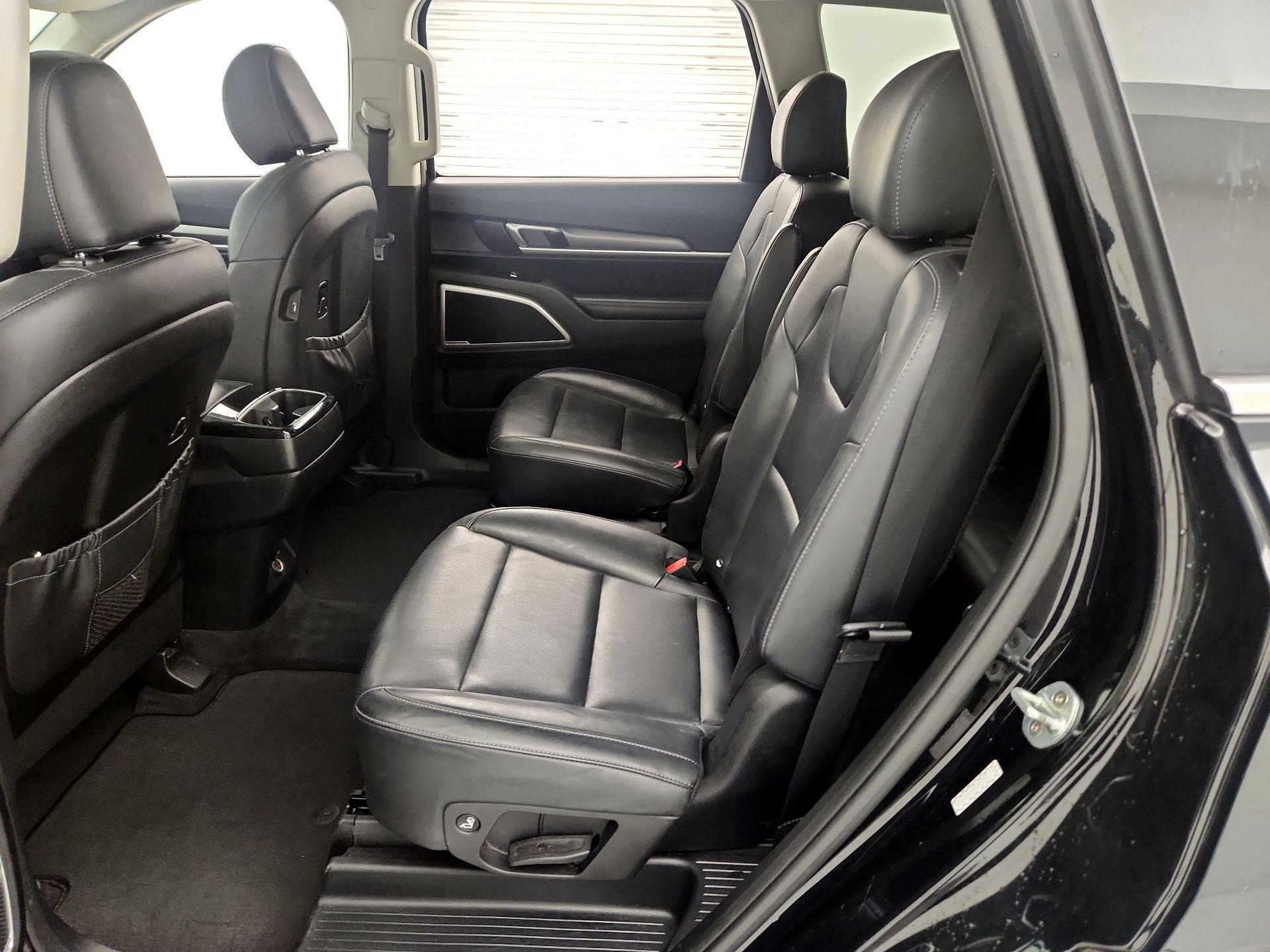 Thumbnail: 2020 Kia Telluride - 20