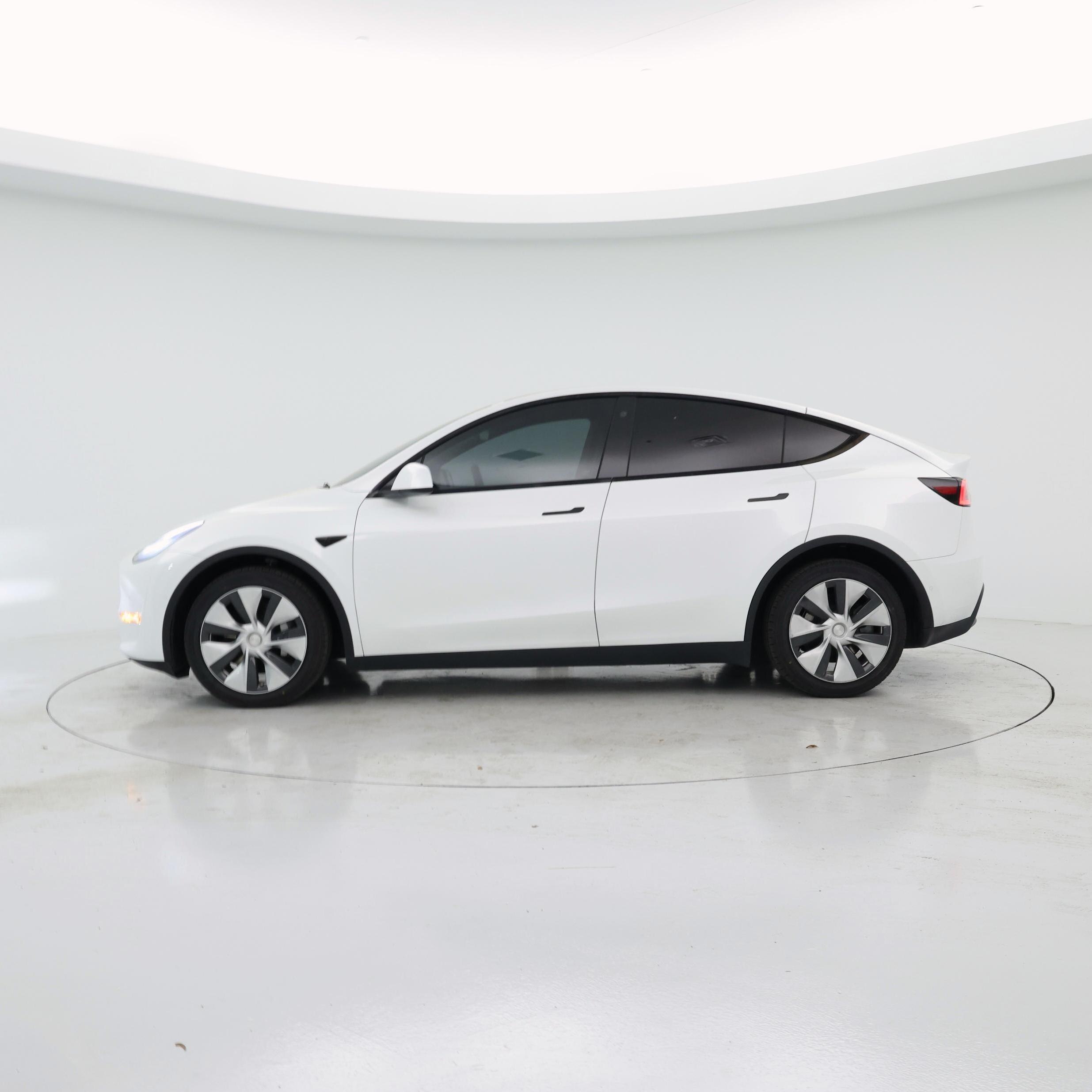Thumbnail: 2021 Tesla Model Y - 3