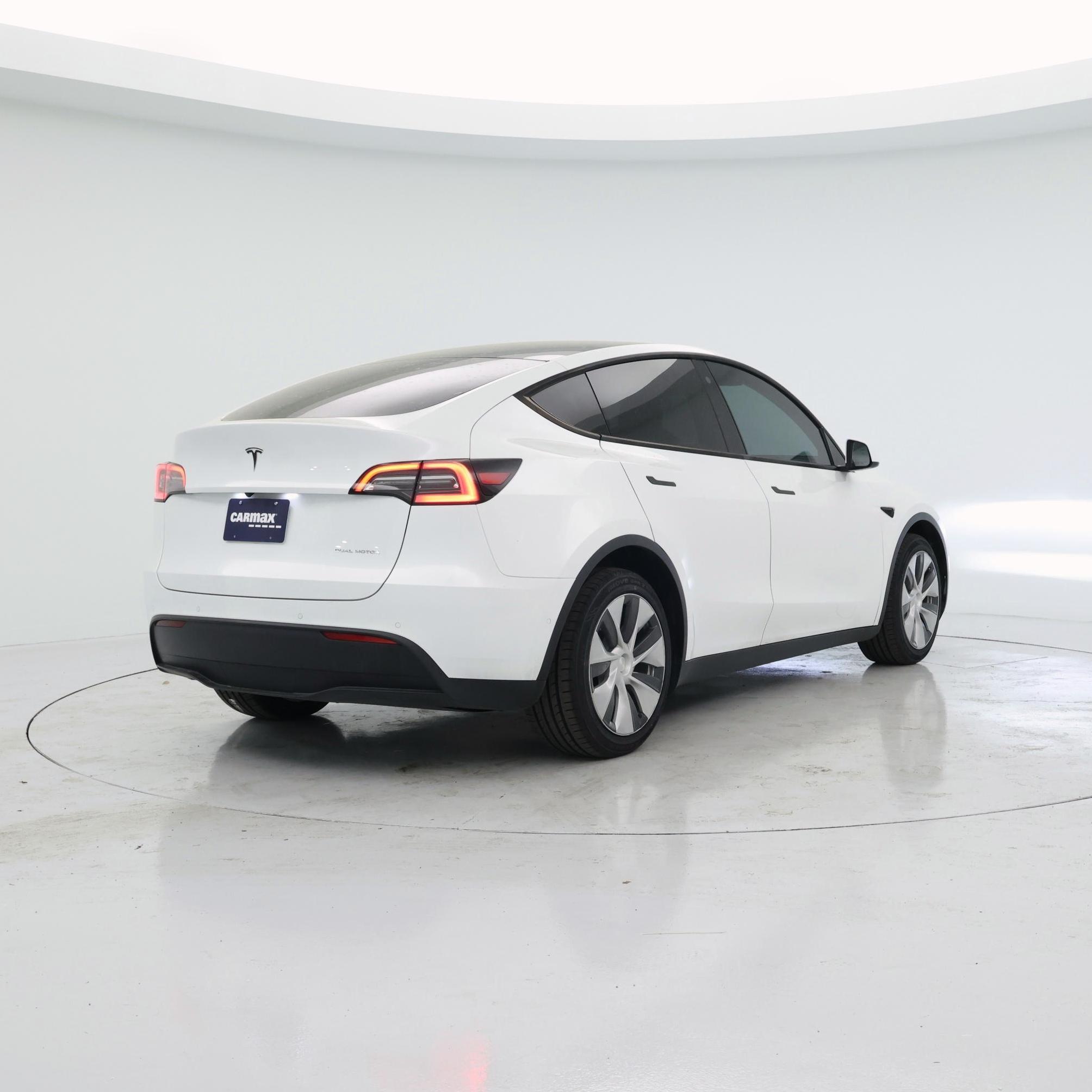 Thumbnail: 2021 Tesla Model Y - 8