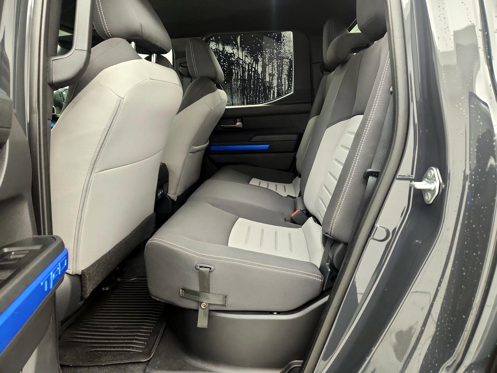 Thumbnail: 2024 Toyota Tacoma - 19