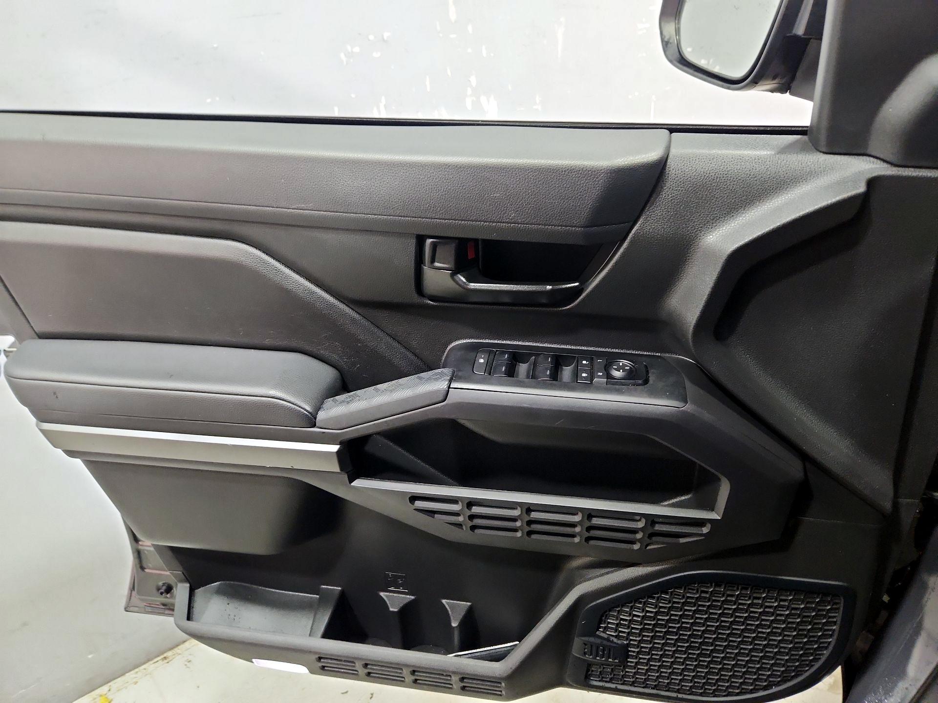 Thumbnail: 2024 Toyota Tacoma - 12