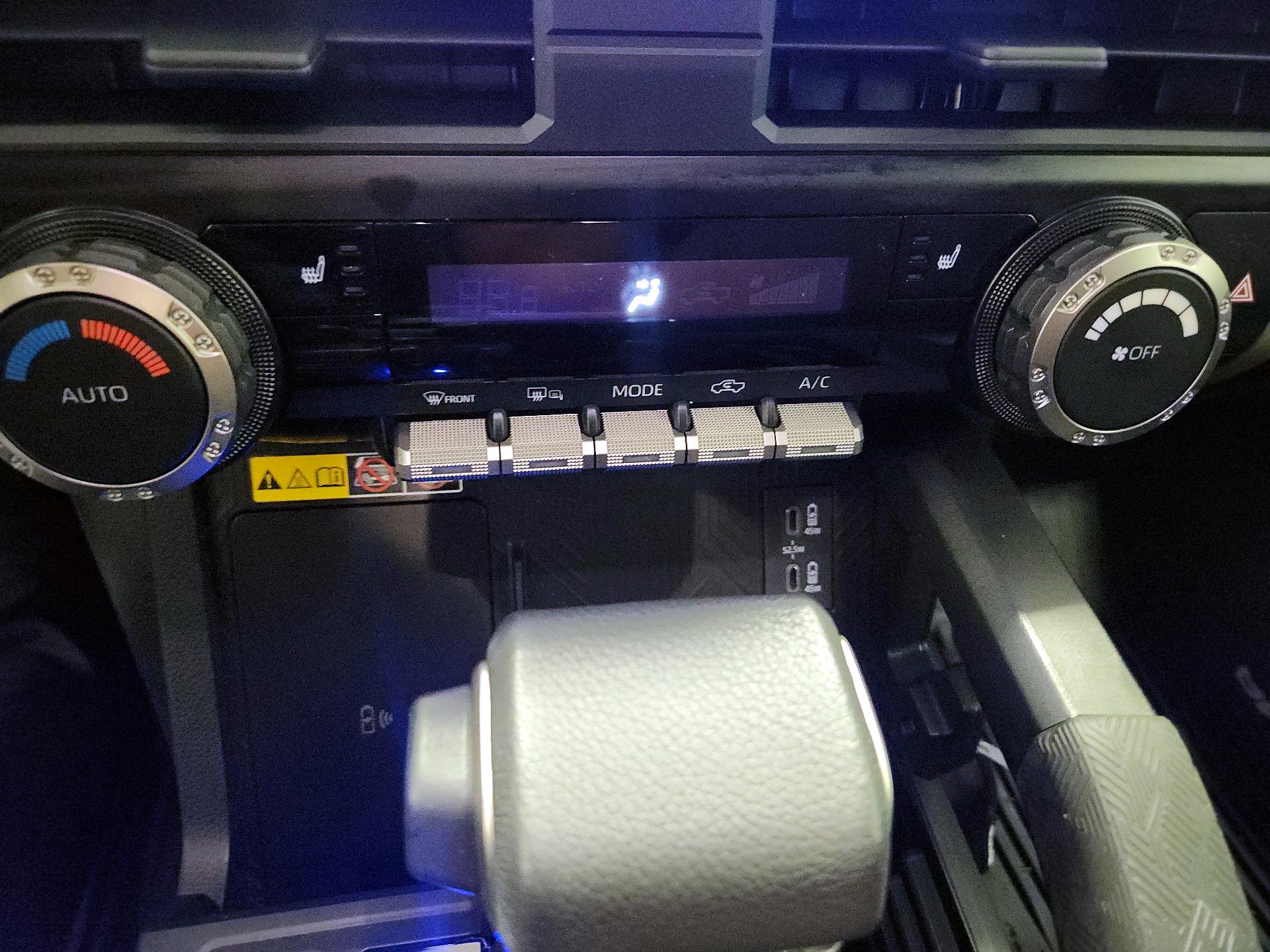 Thumbnail: 2024 Toyota Tacoma - 16