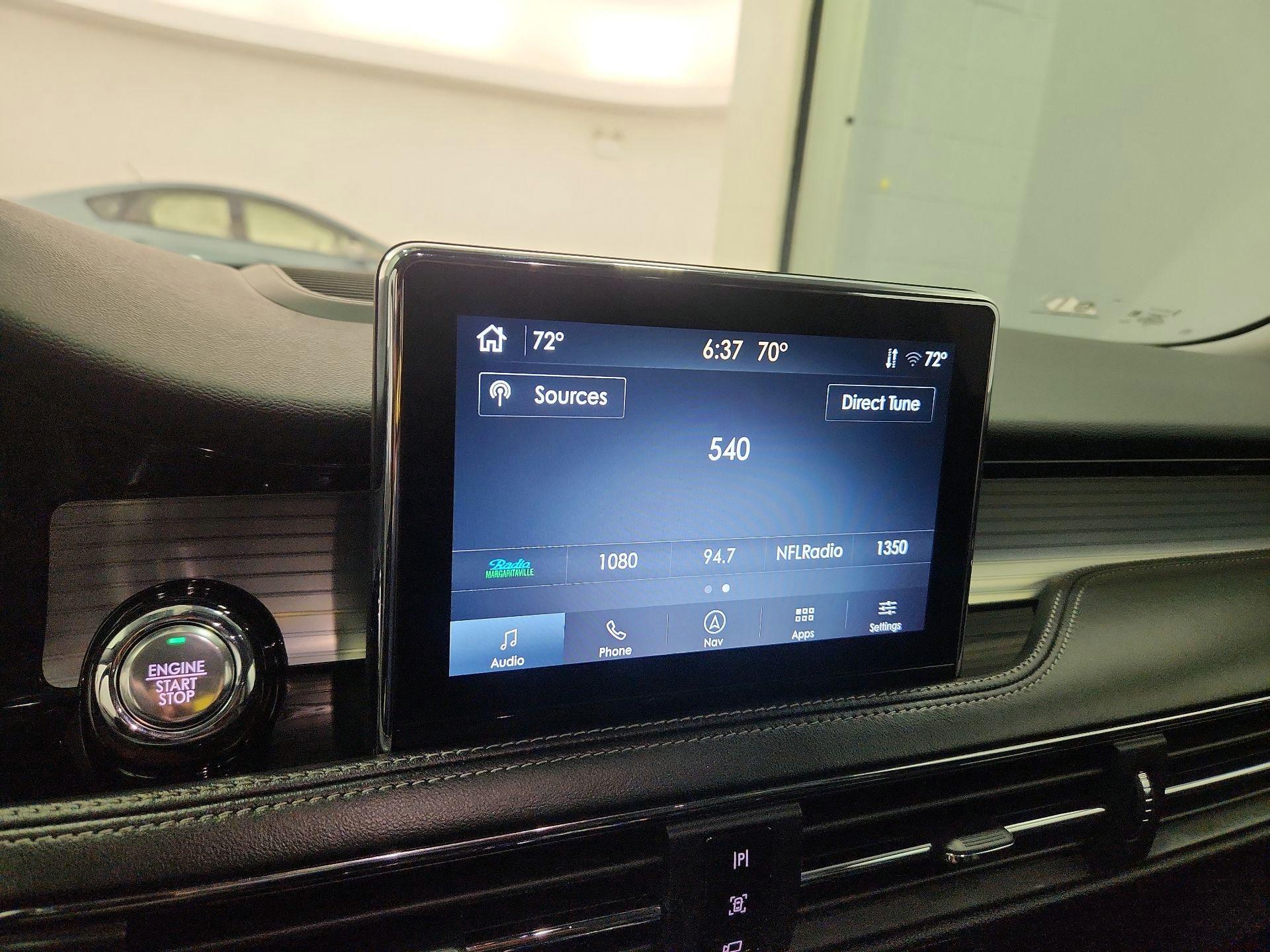 Thumbnail: 2022 Lincoln Corsair - 16