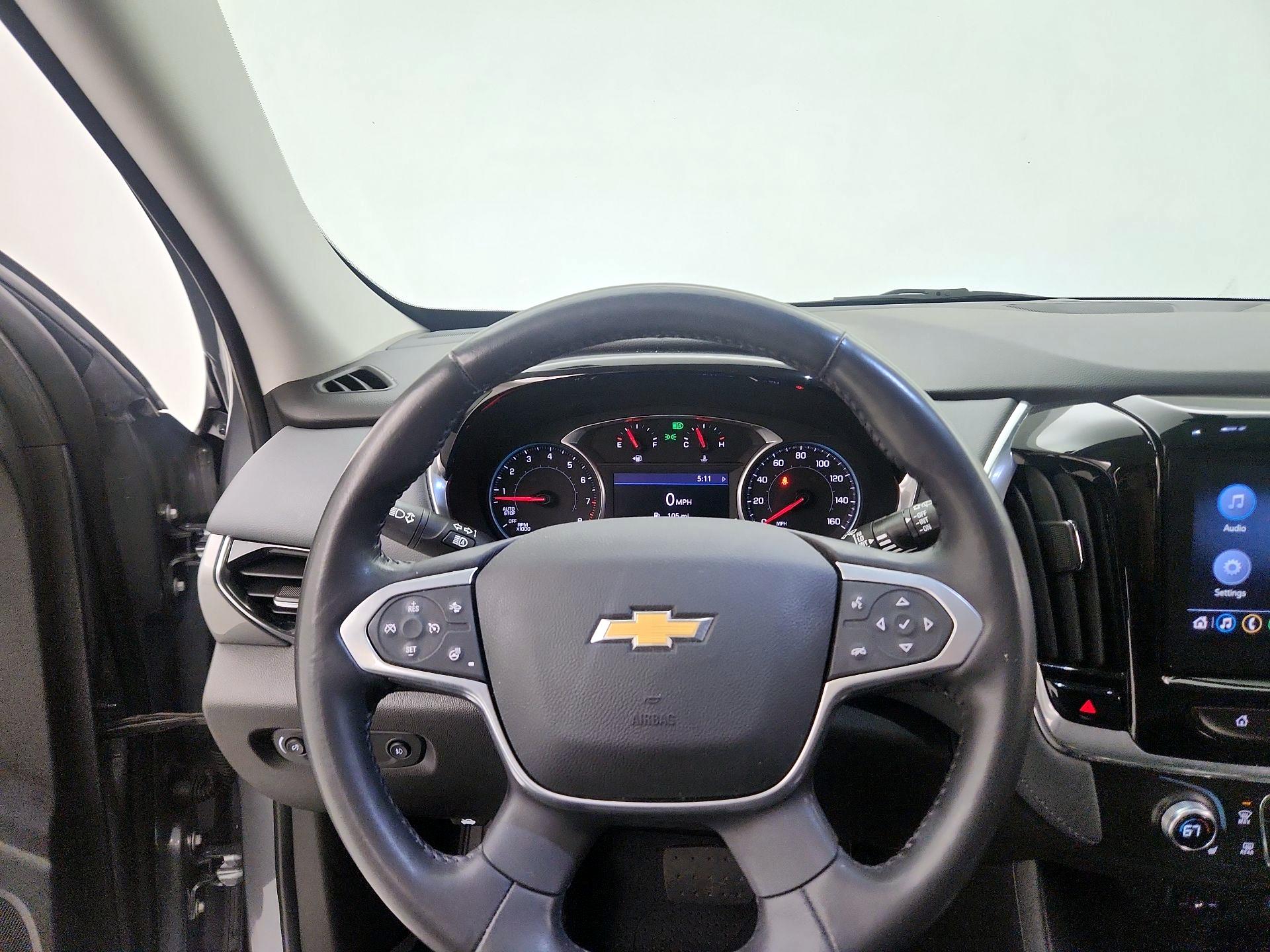 Thumbnail: 2021 Chevrolet Traverse - 10