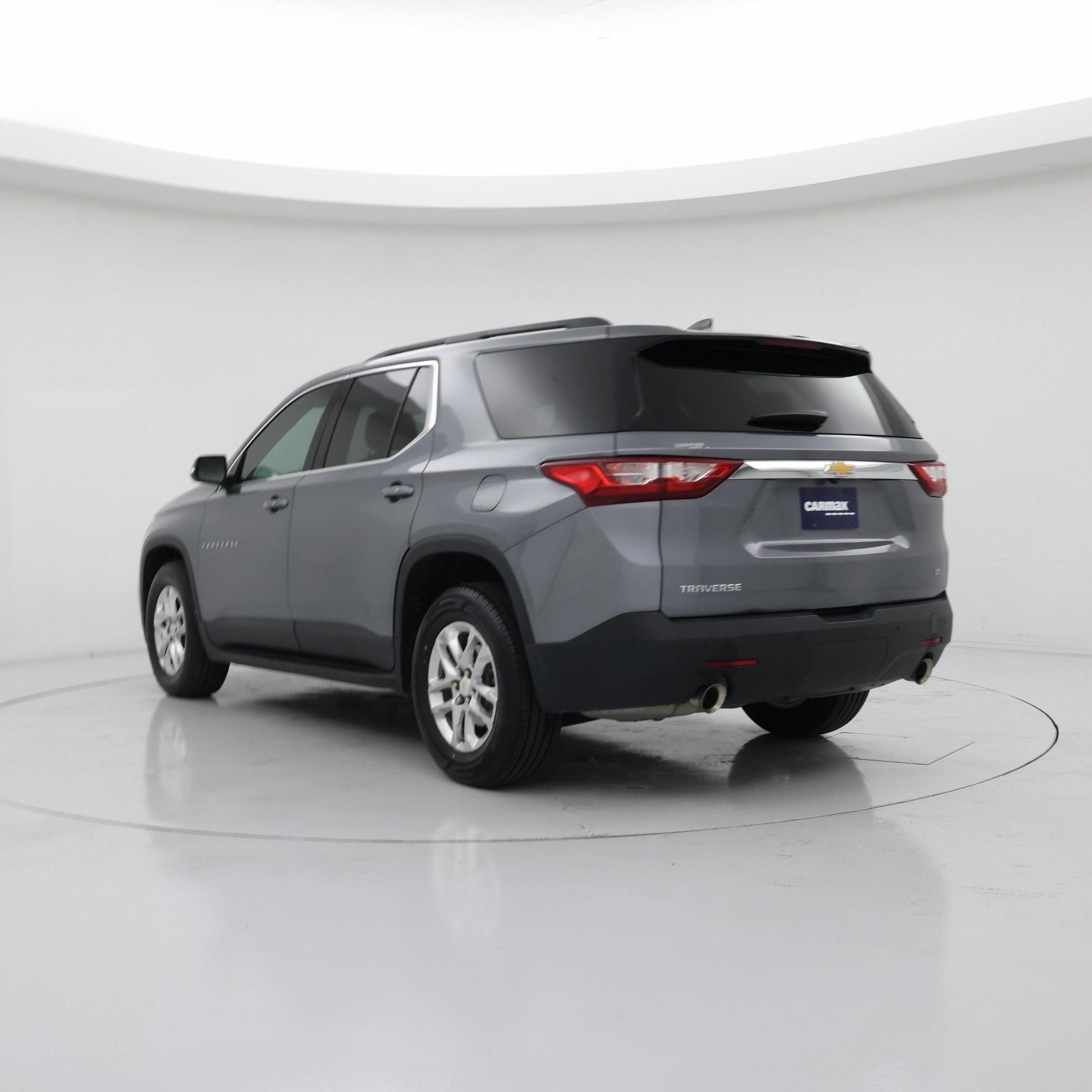 Thumbnail: 2021 Chevrolet Traverse - 2