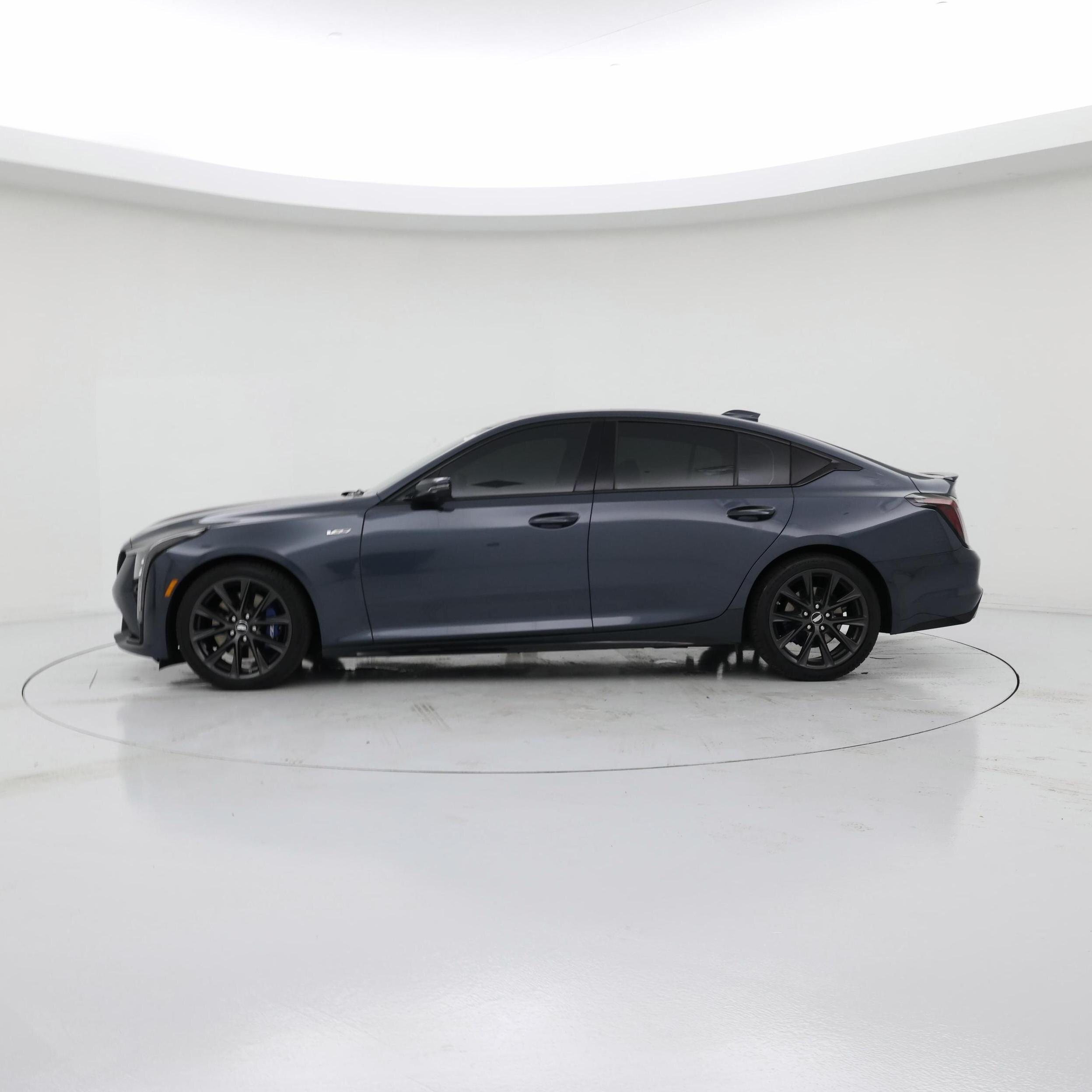 Thumbnail: 2025 Cadillac CT5 - 3