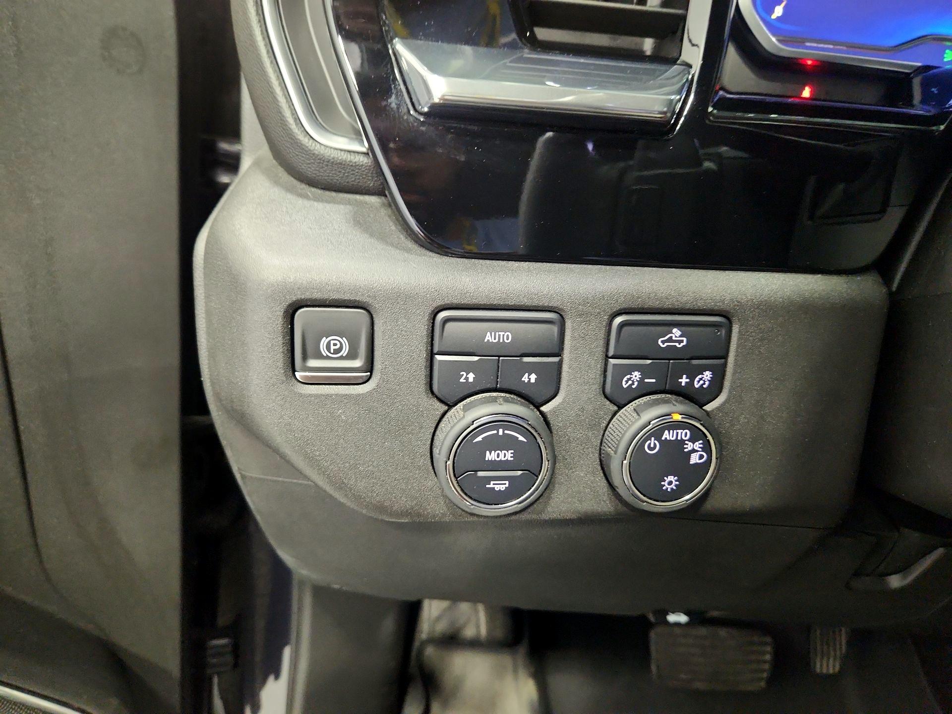 Thumbnail: 2023 Chevrolet Silverado 1500 - 13