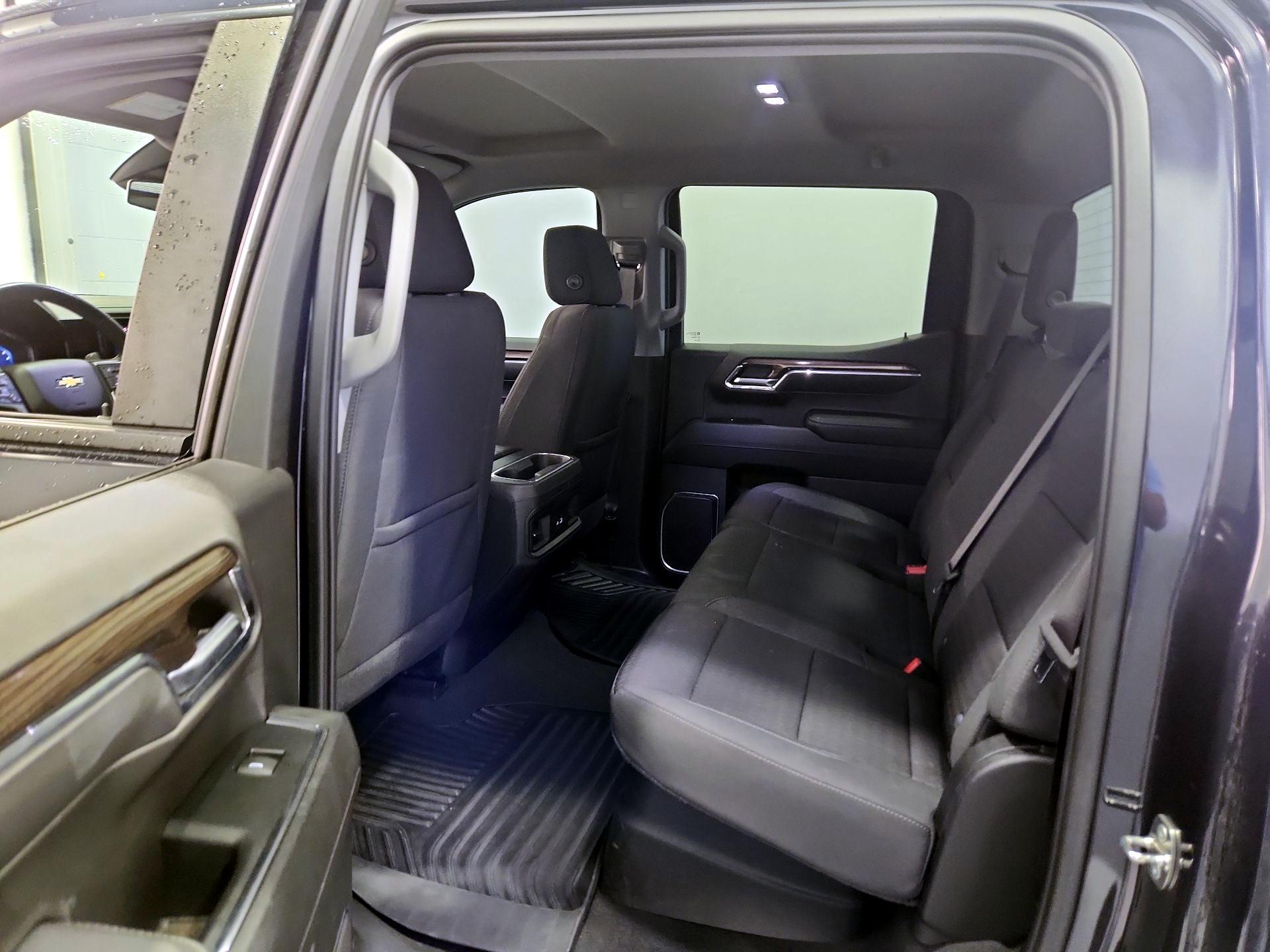 Thumbnail: 2023 Chevrolet Silverado 1500 - 19