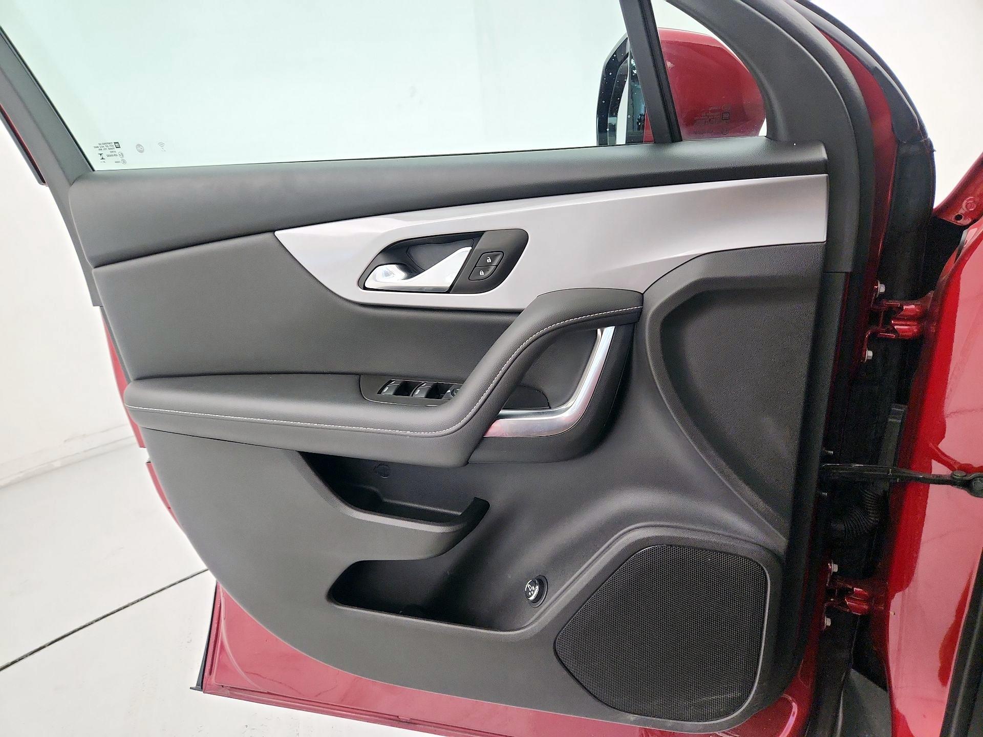 Thumbnail: 2024 Chevrolet Blazer - 12