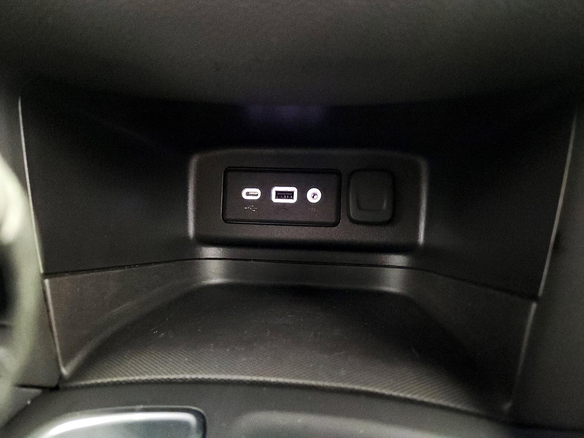 Thumbnail: 2024 Chevrolet Equinox - 18