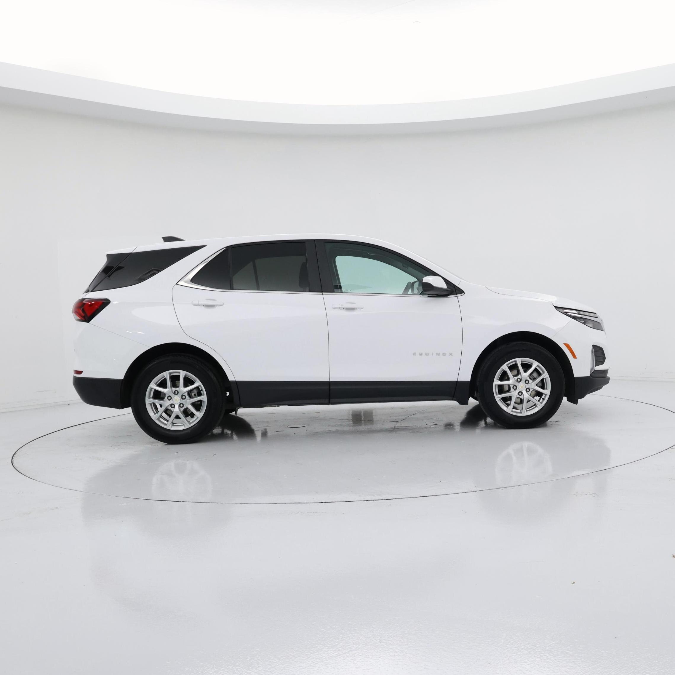 Thumbnail: 2024 Chevrolet Equinox - 7