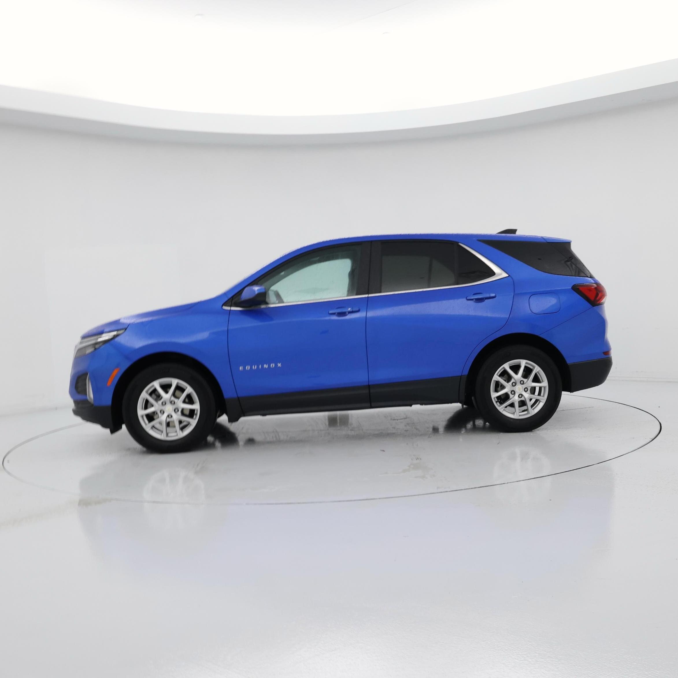 Thumbnail: 2024 Chevrolet Equinox - 3