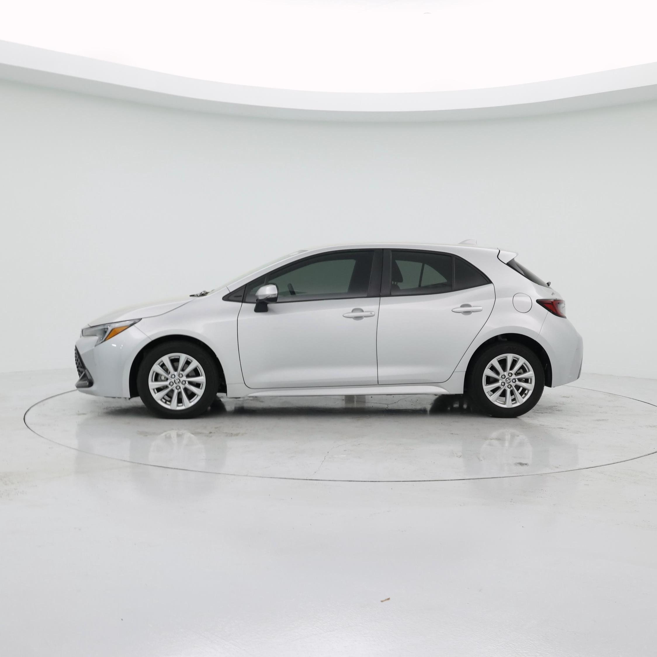 Thumbnail: 2023 Toyota Corolla - 3