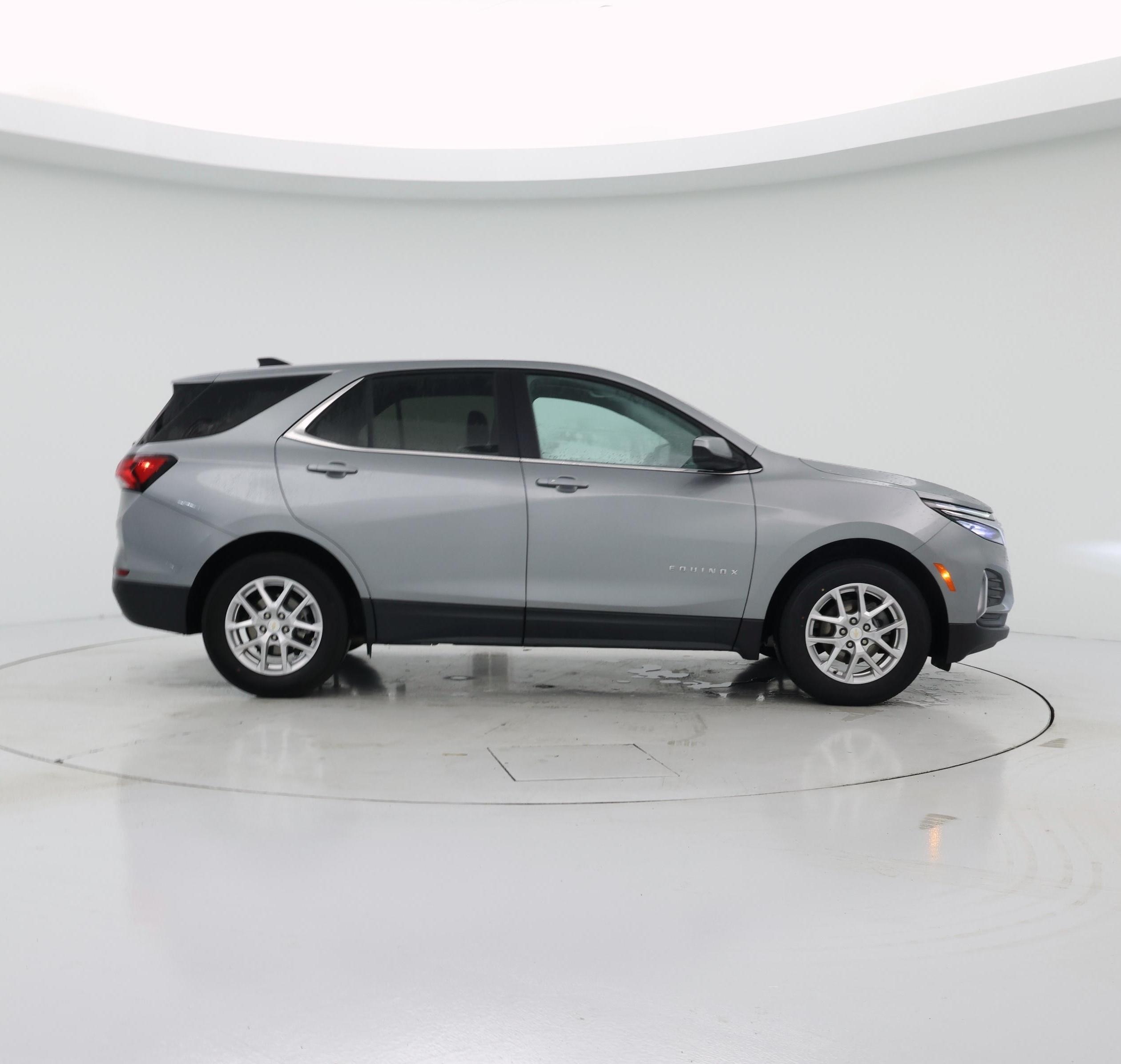 Thumbnail: 2023 Chevrolet Equinox - 7