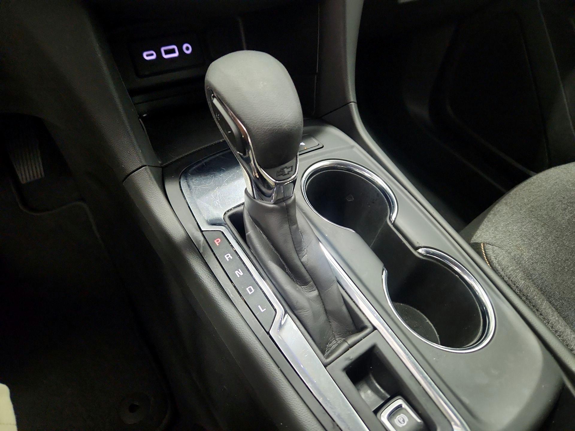 Thumbnail: 2023 Chevrolet Equinox - 17