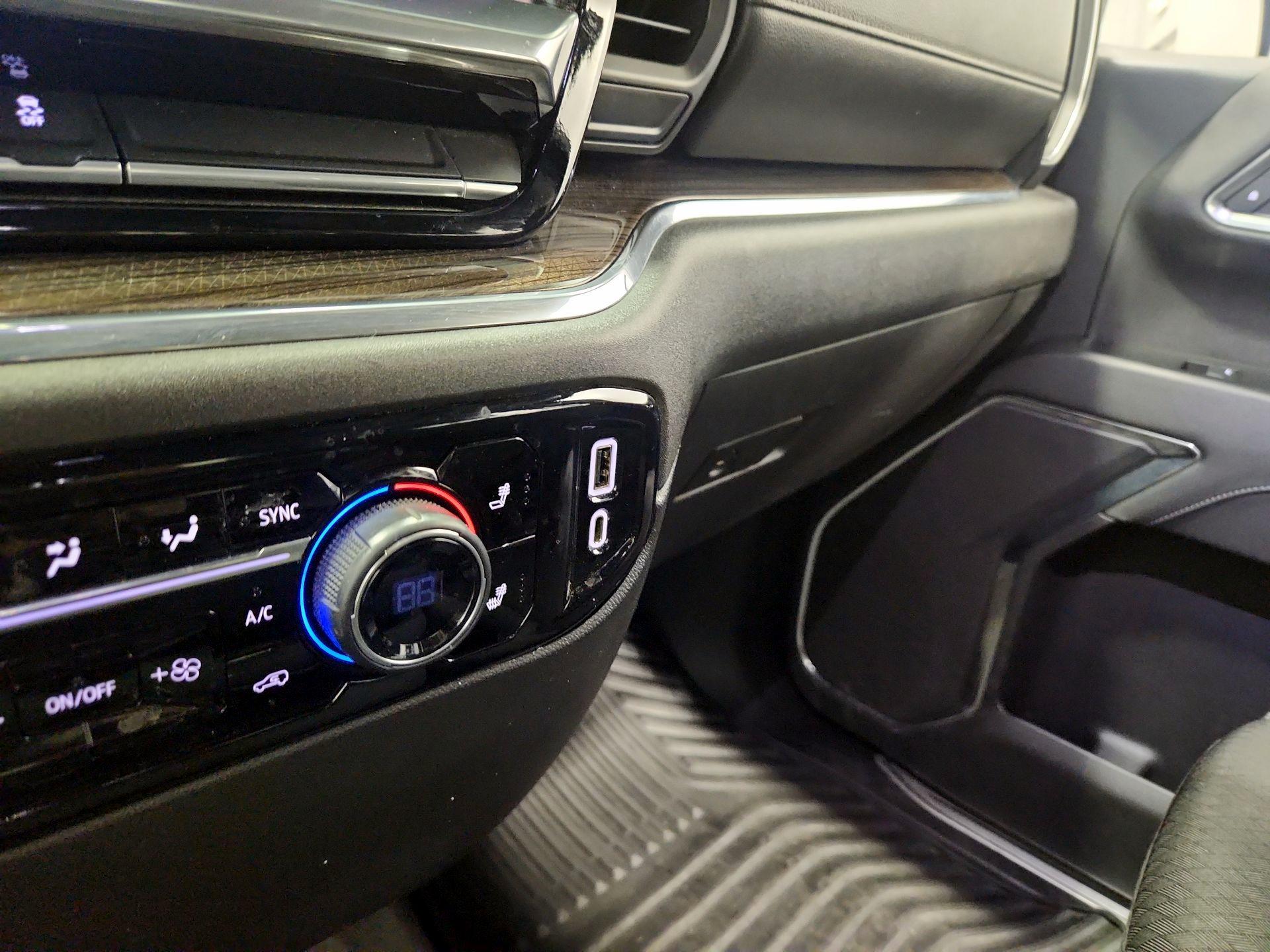 Thumbnail: 2023 Chevrolet Silverado 1500 - 19