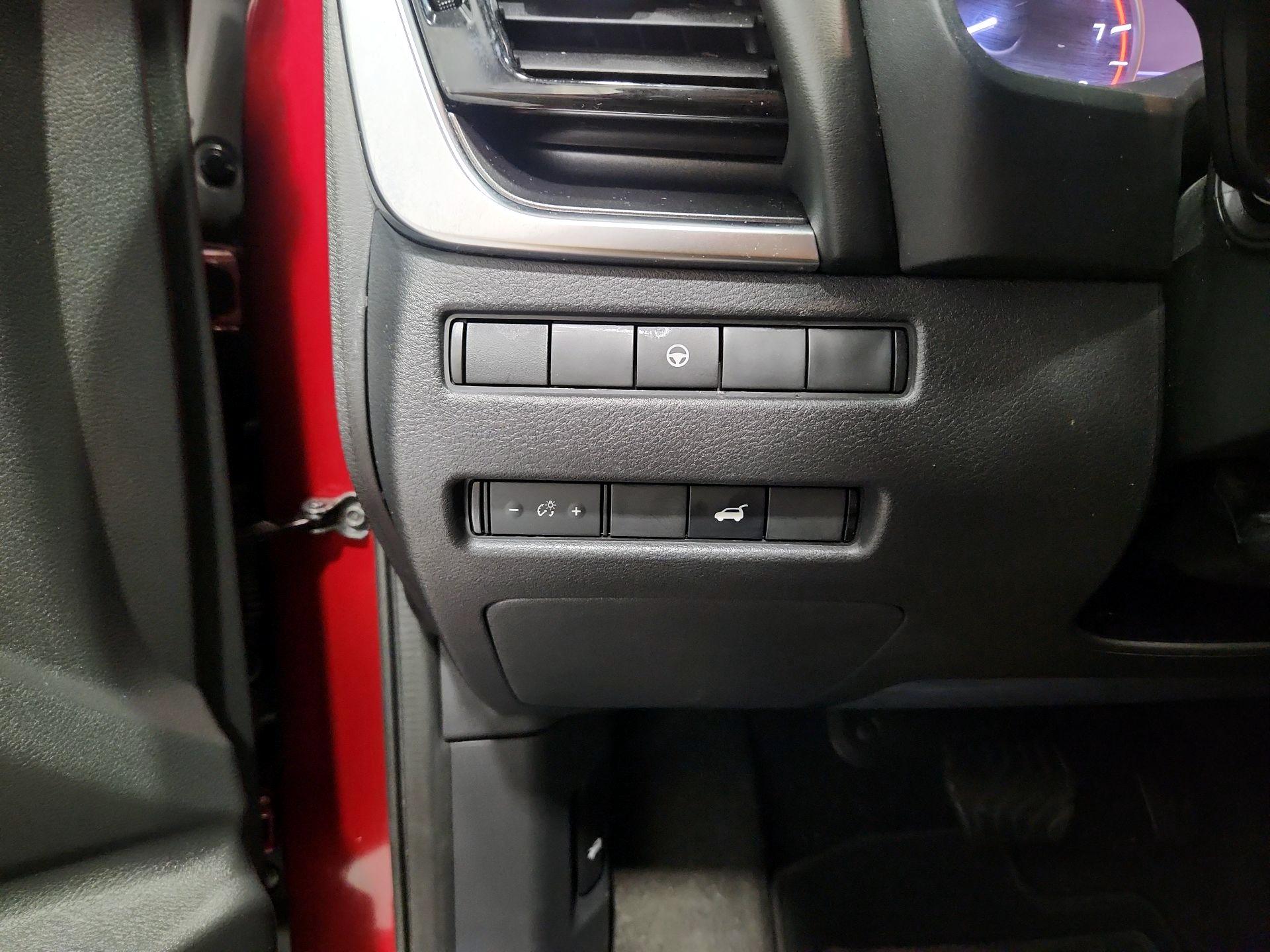 Thumbnail: 2021 Nissan Rogue - 13