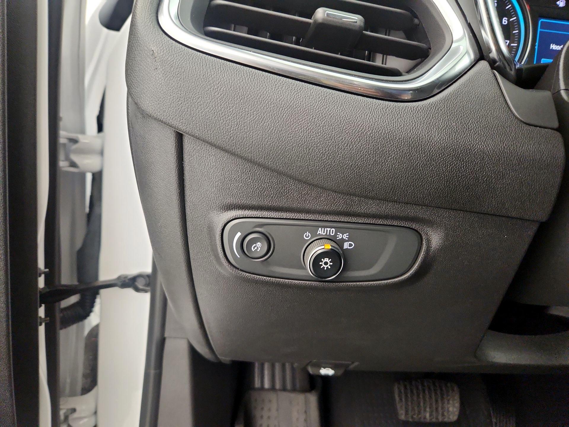 Thumbnail: 2024 Chevrolet Equinox - 13