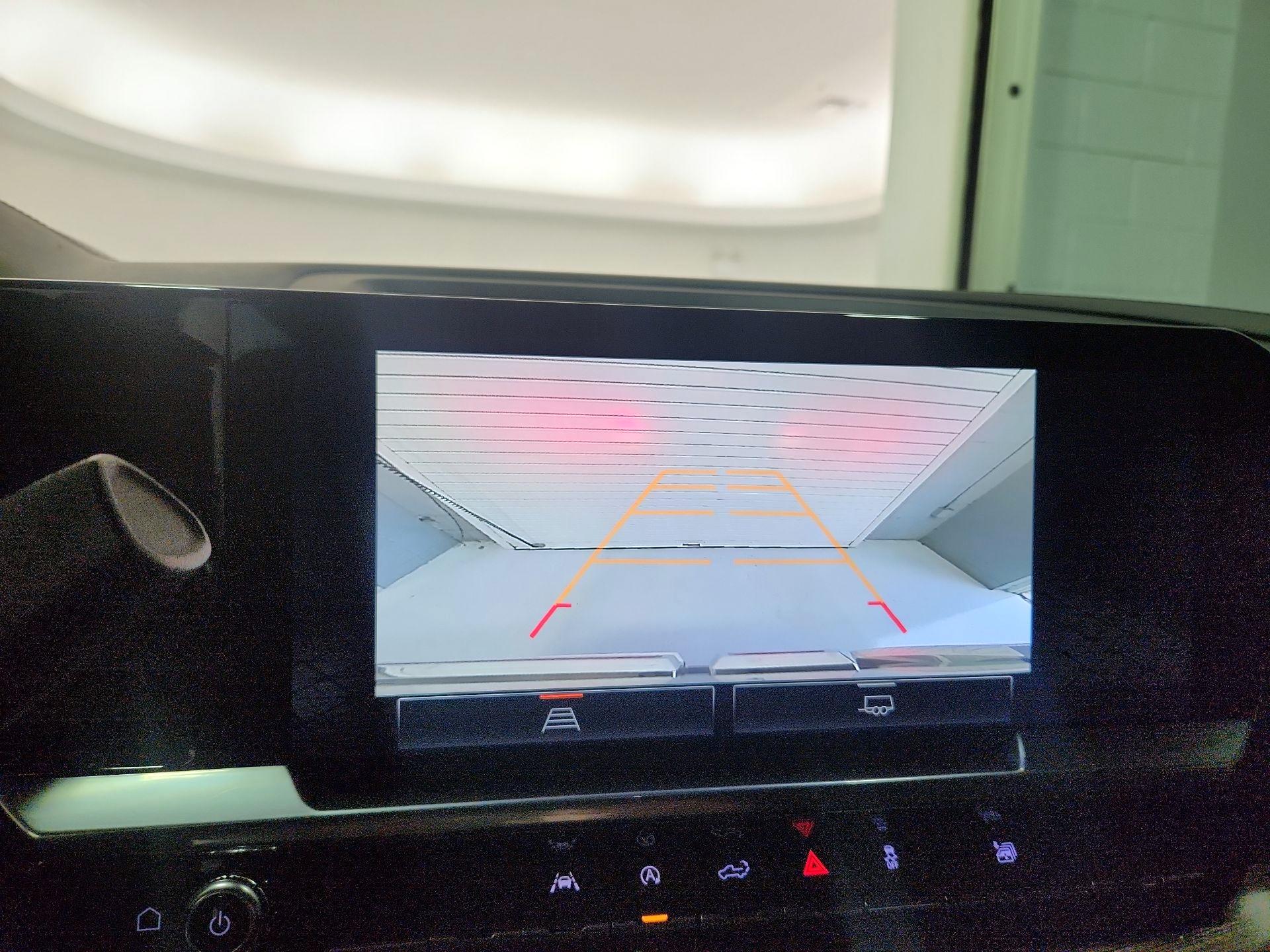 Thumbnail: 2023 GMC Sierra 1500 - 14