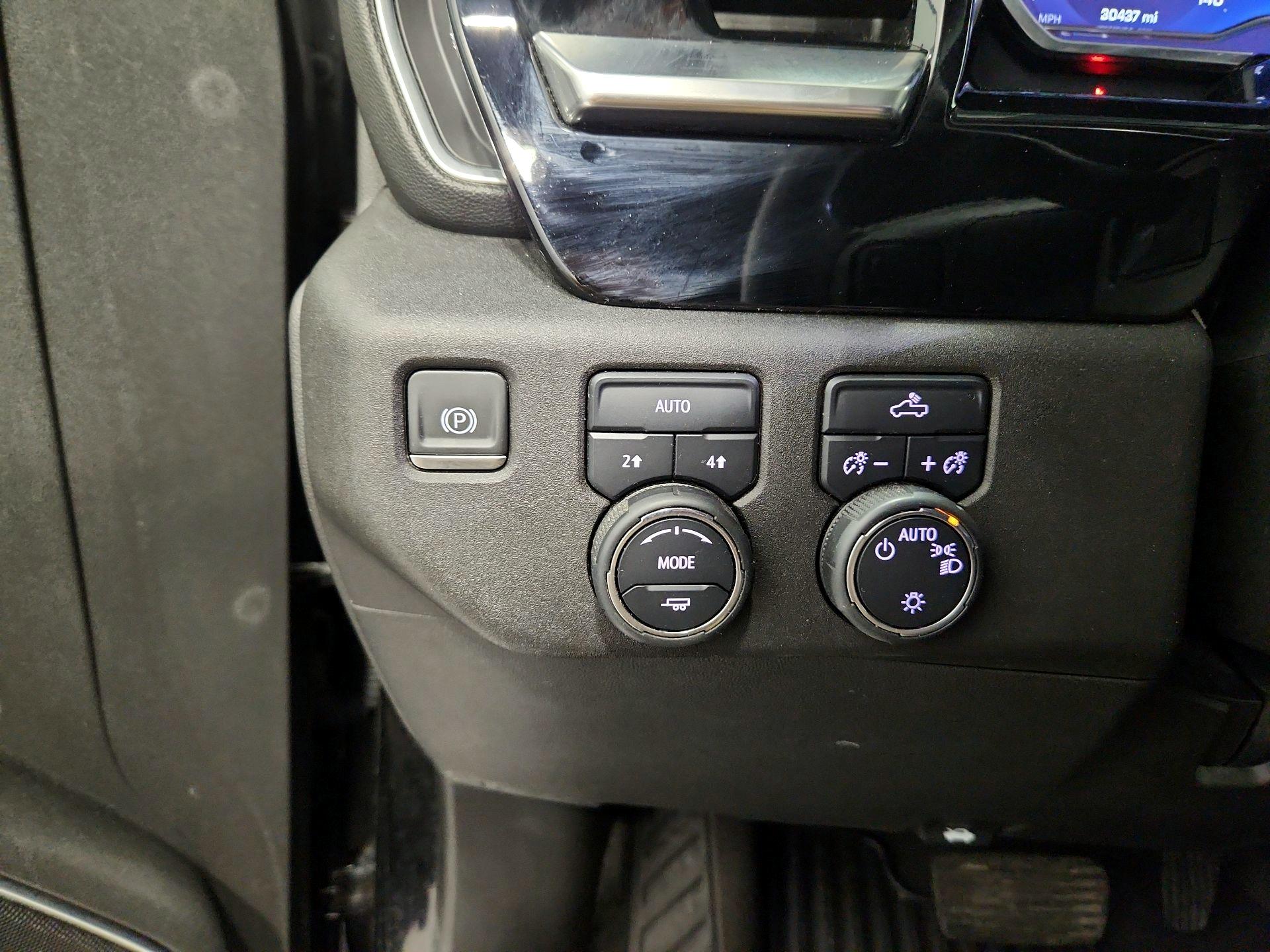 Thumbnail: 2023 Chevrolet Silverado 1500 - 13