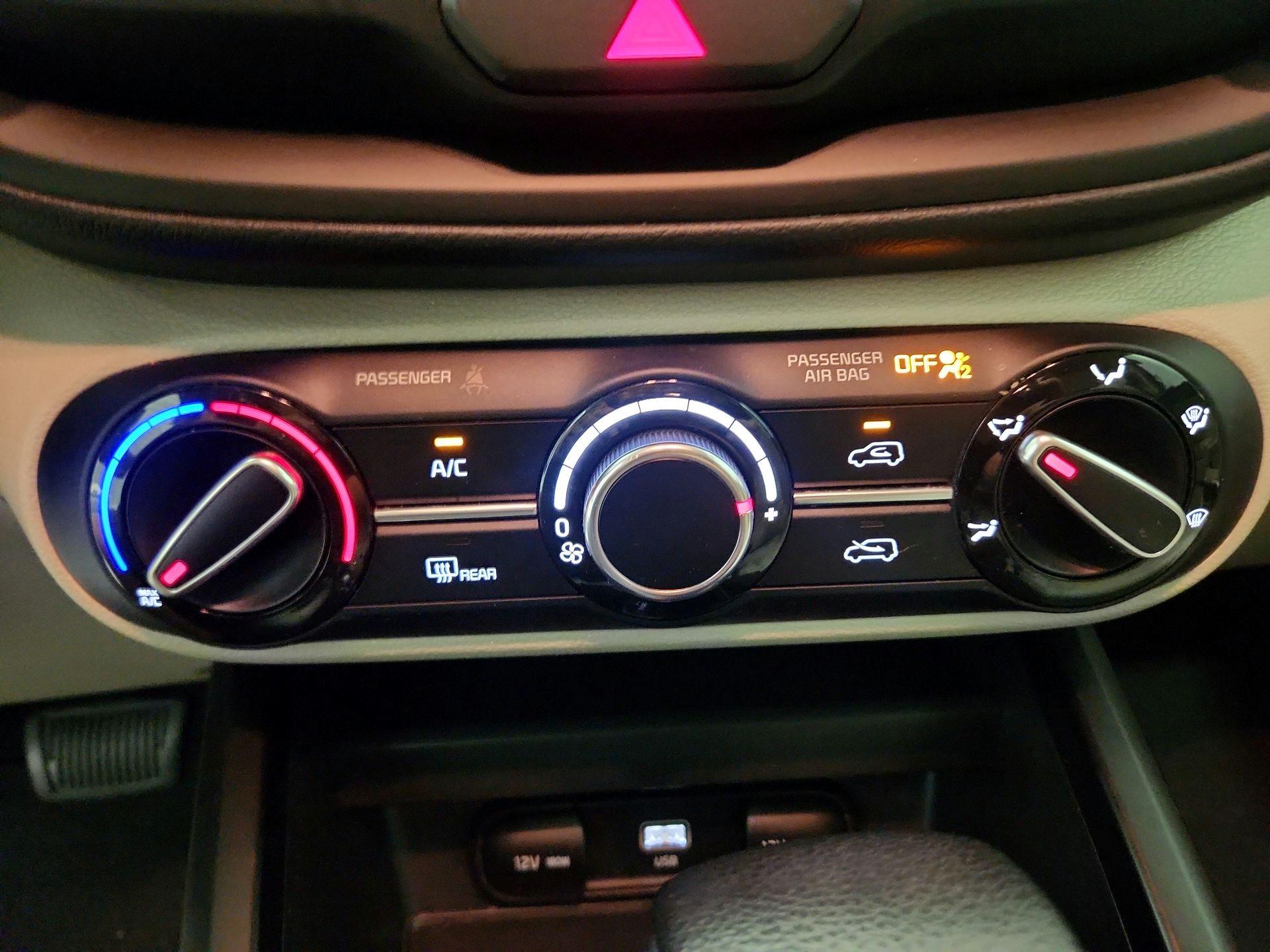 Thumbnail: 2025 Kia Soul - 16