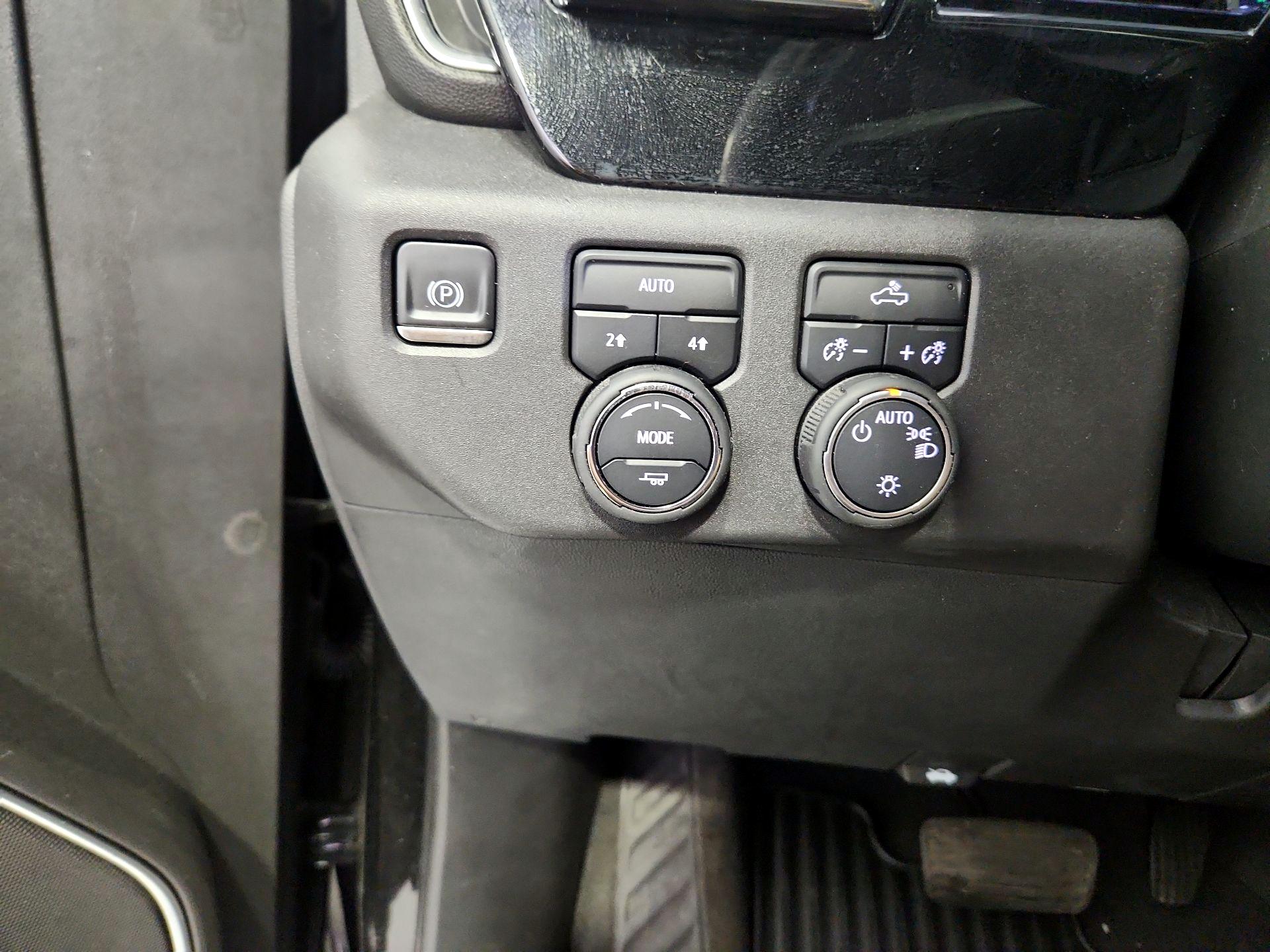 Thumbnail: 2023 Chevrolet Silverado 1500 - 13