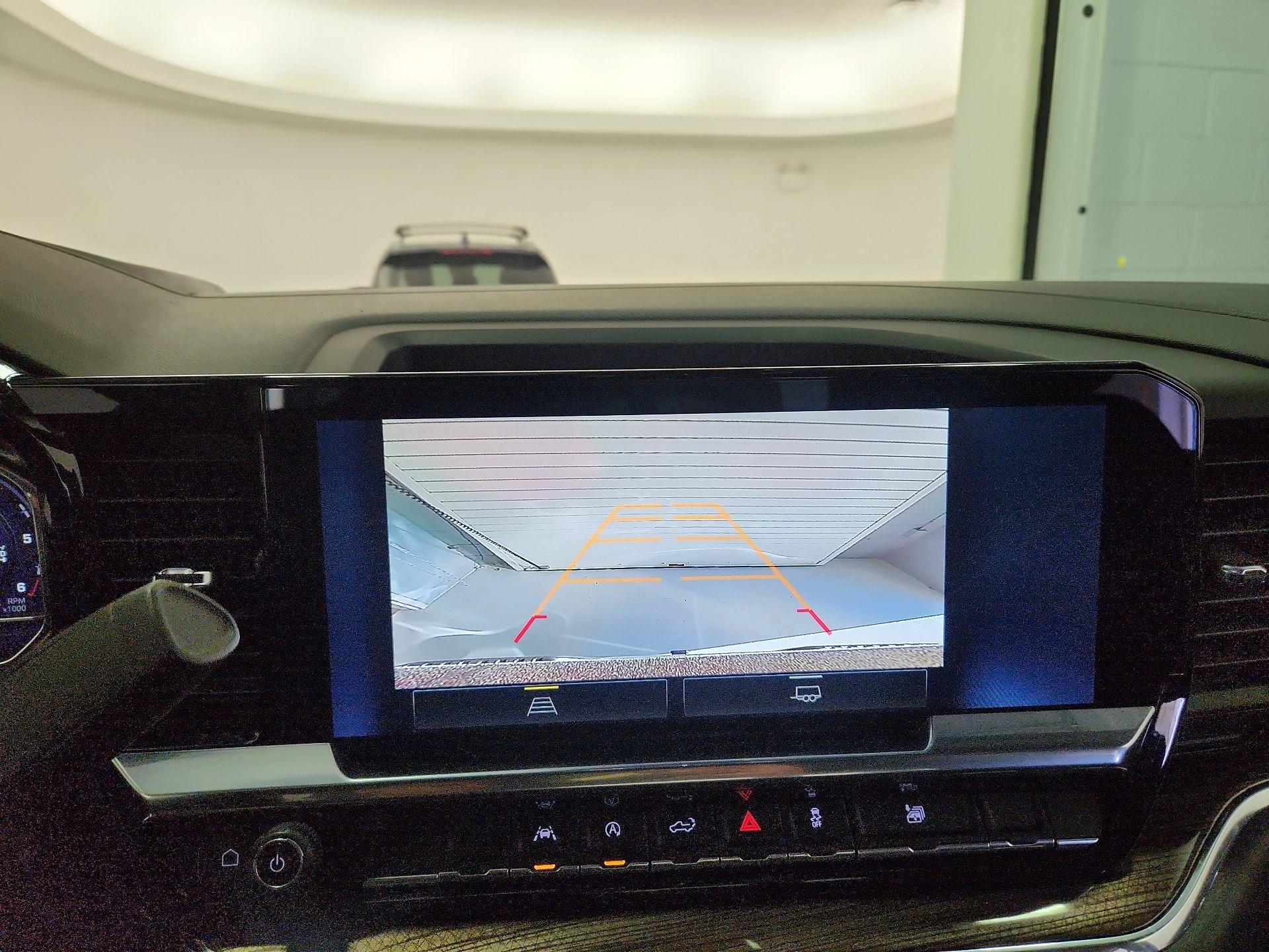 Thumbnail: 2023 Chevrolet Silverado 1500 - 14