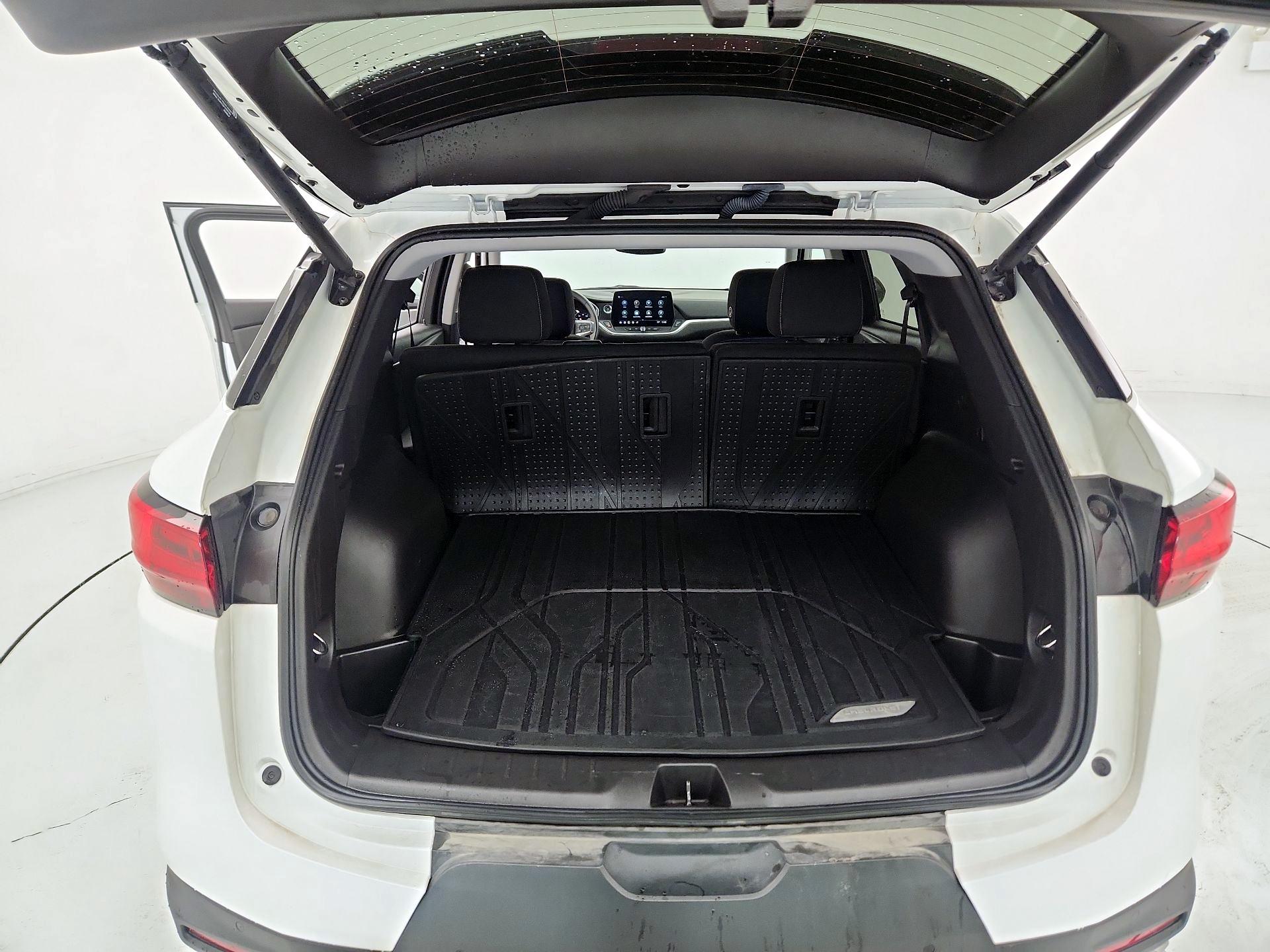 Thumbnail: 2024 Chevrolet Blazer - 20