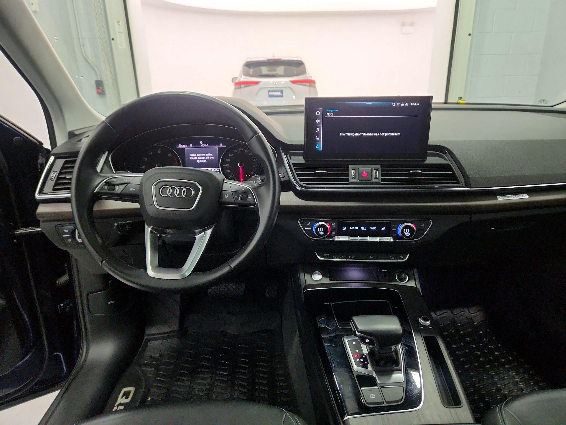 Thumbnail: 2022 Audi Q5 - 9