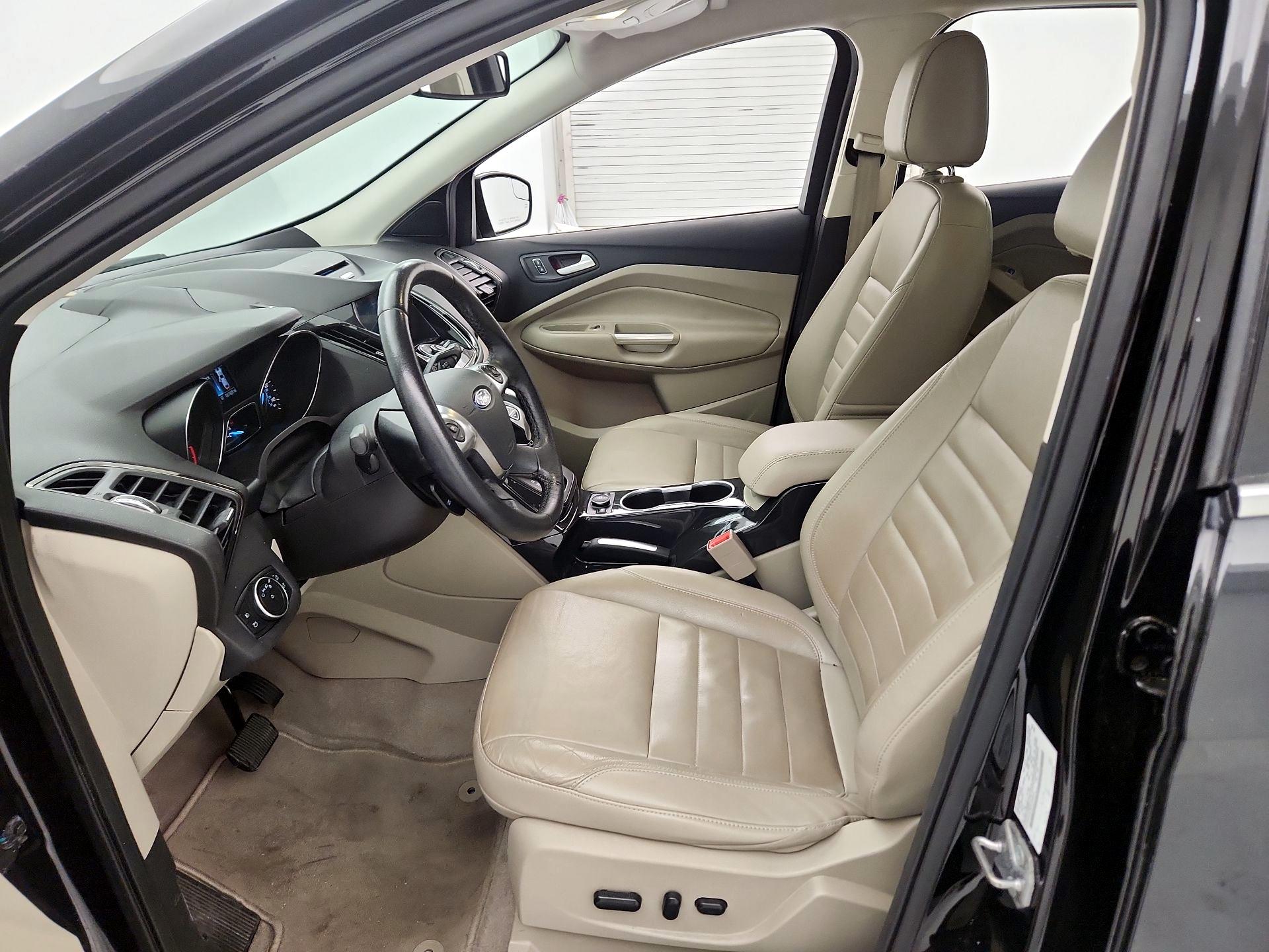 Thumbnail: 2016 Ford Escape - 11