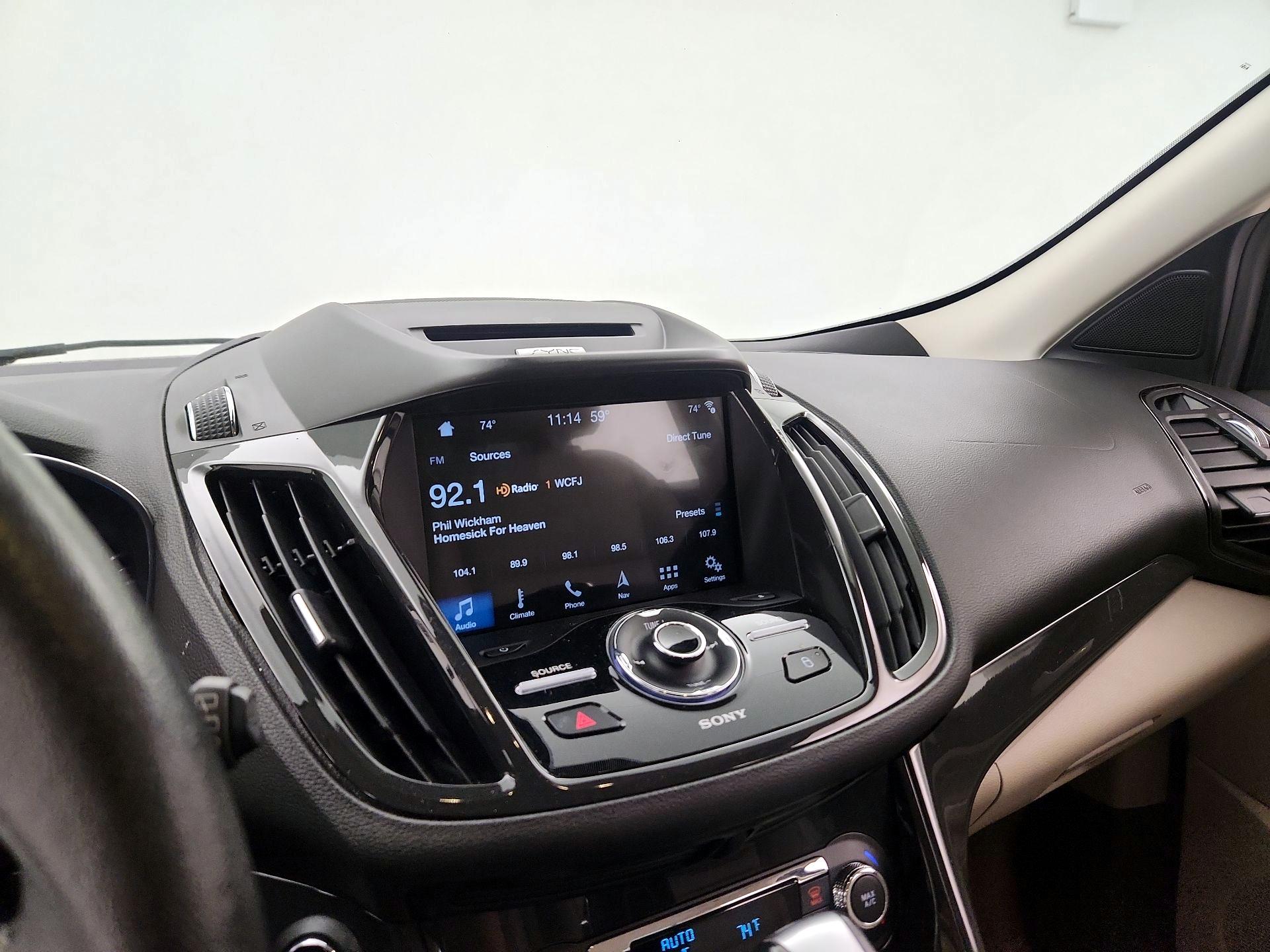 Thumbnail: 2016 Ford Escape - 16