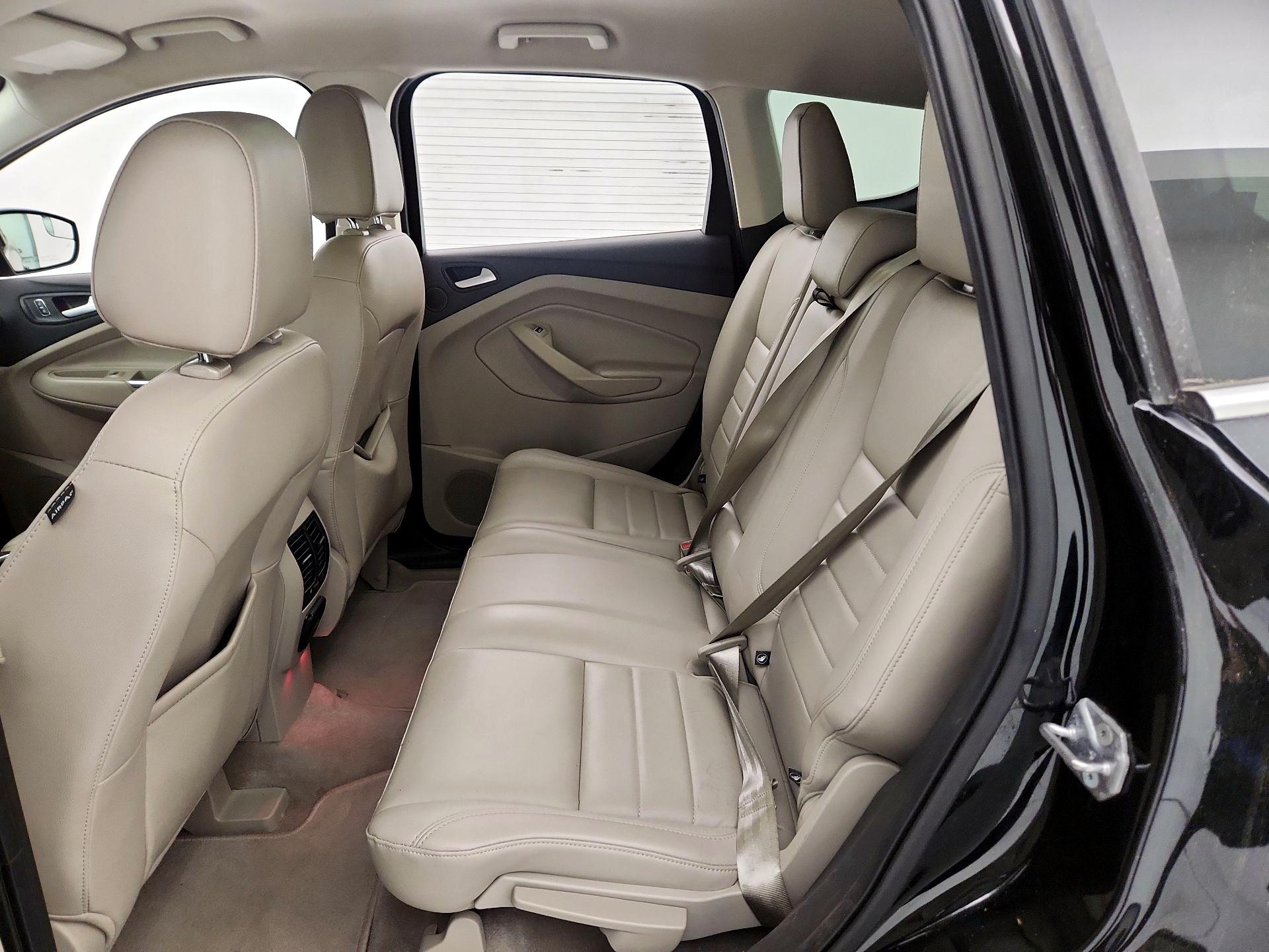 Thumbnail: 2016 Ford Escape - 20