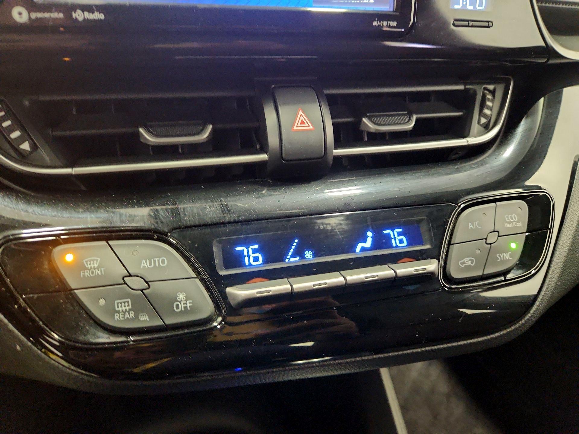 Thumbnail: 2018 Toyota C-HR - 16