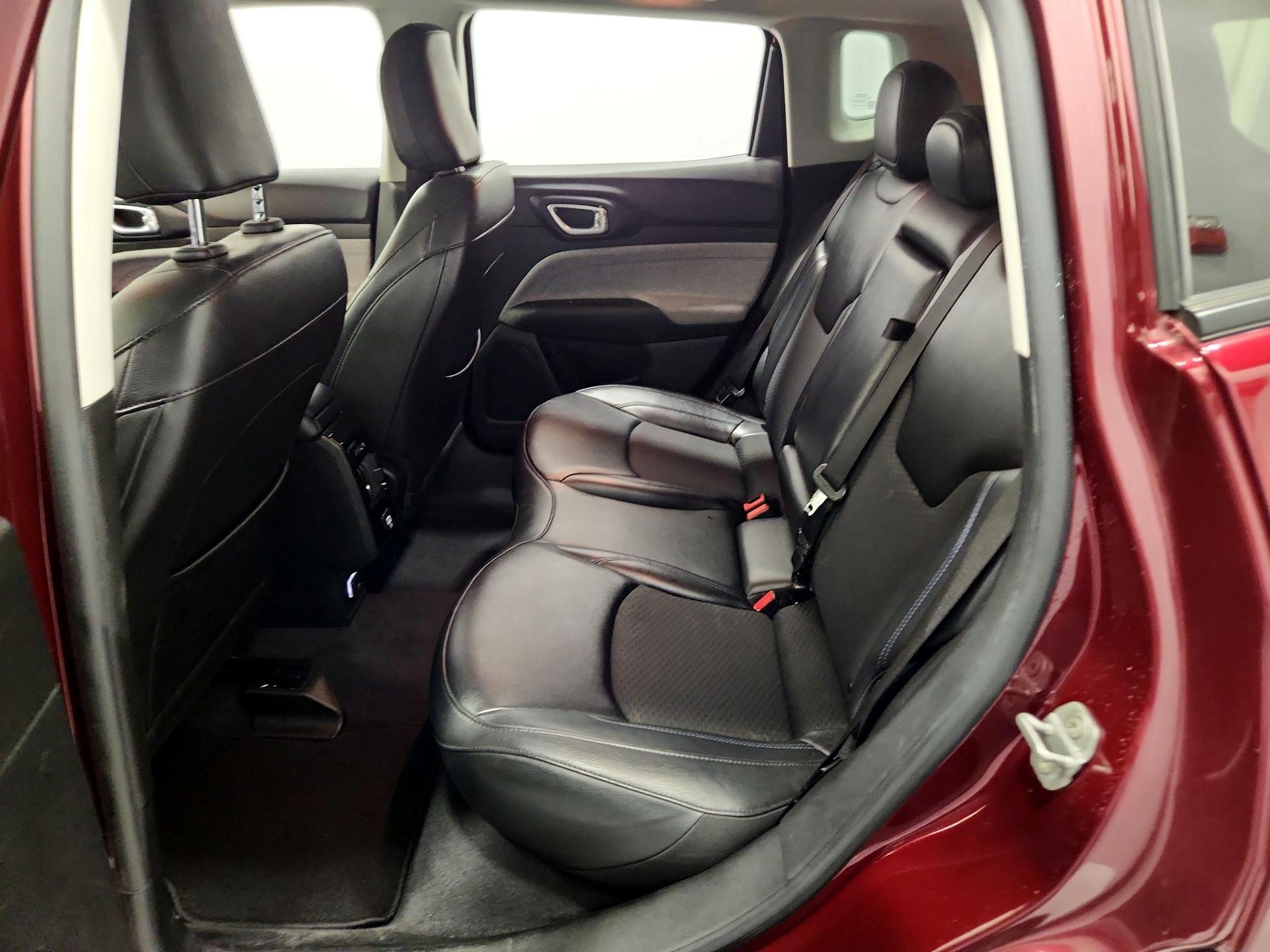 Thumbnail: 2022 Jeep Compass - 19