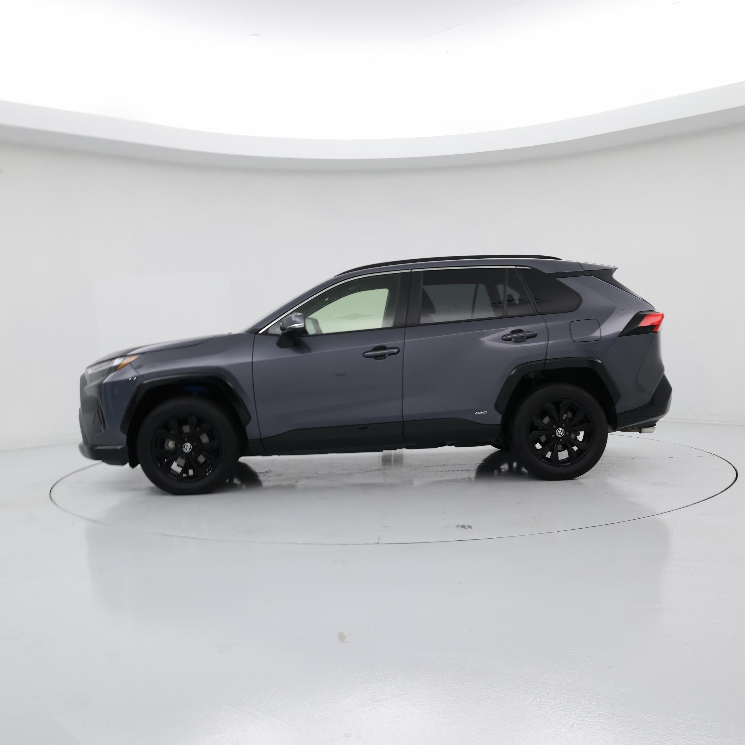 Thumbnail: 2023 Toyota RAV4 - 3