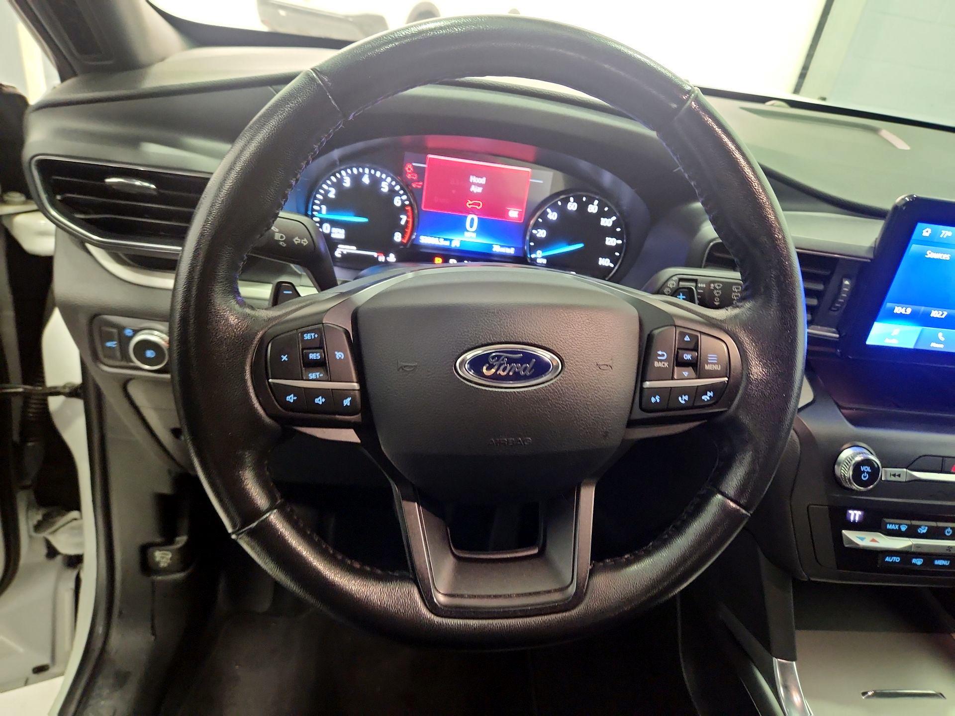 Thumbnail: 2020 Ford Explorer - 10