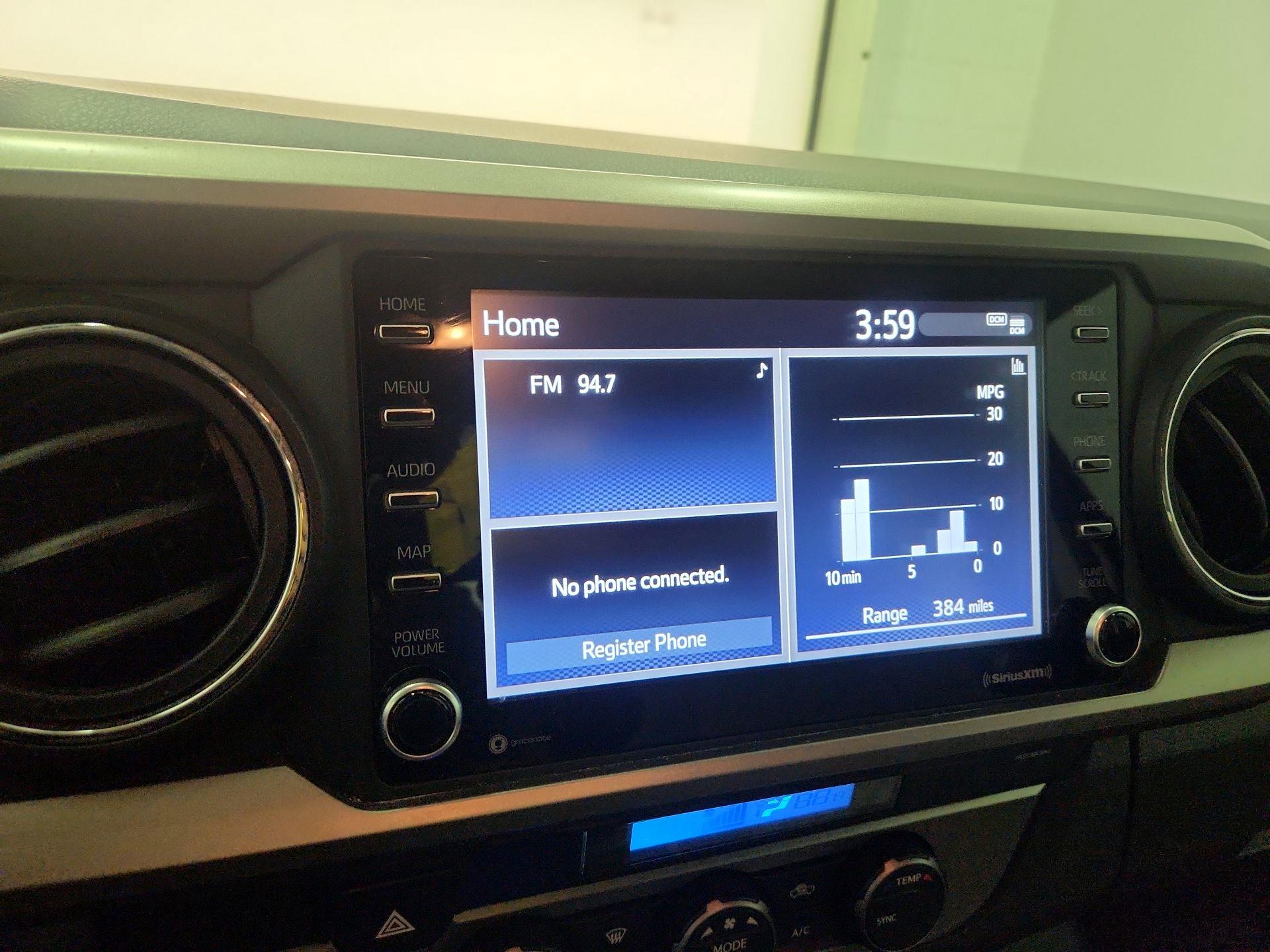 Thumbnail: 2021 Toyota Tacoma - 15